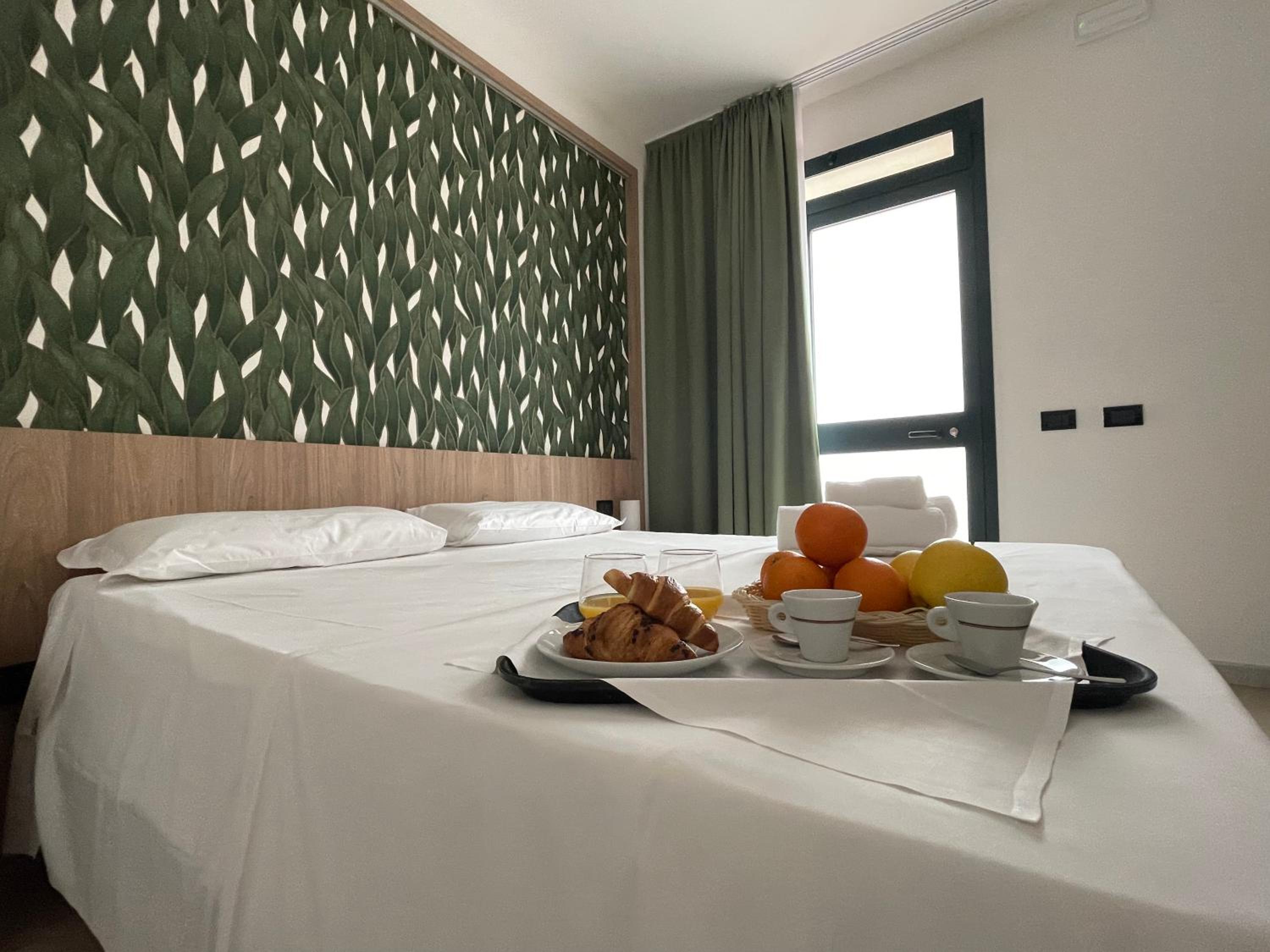 Double Room - Photo 3