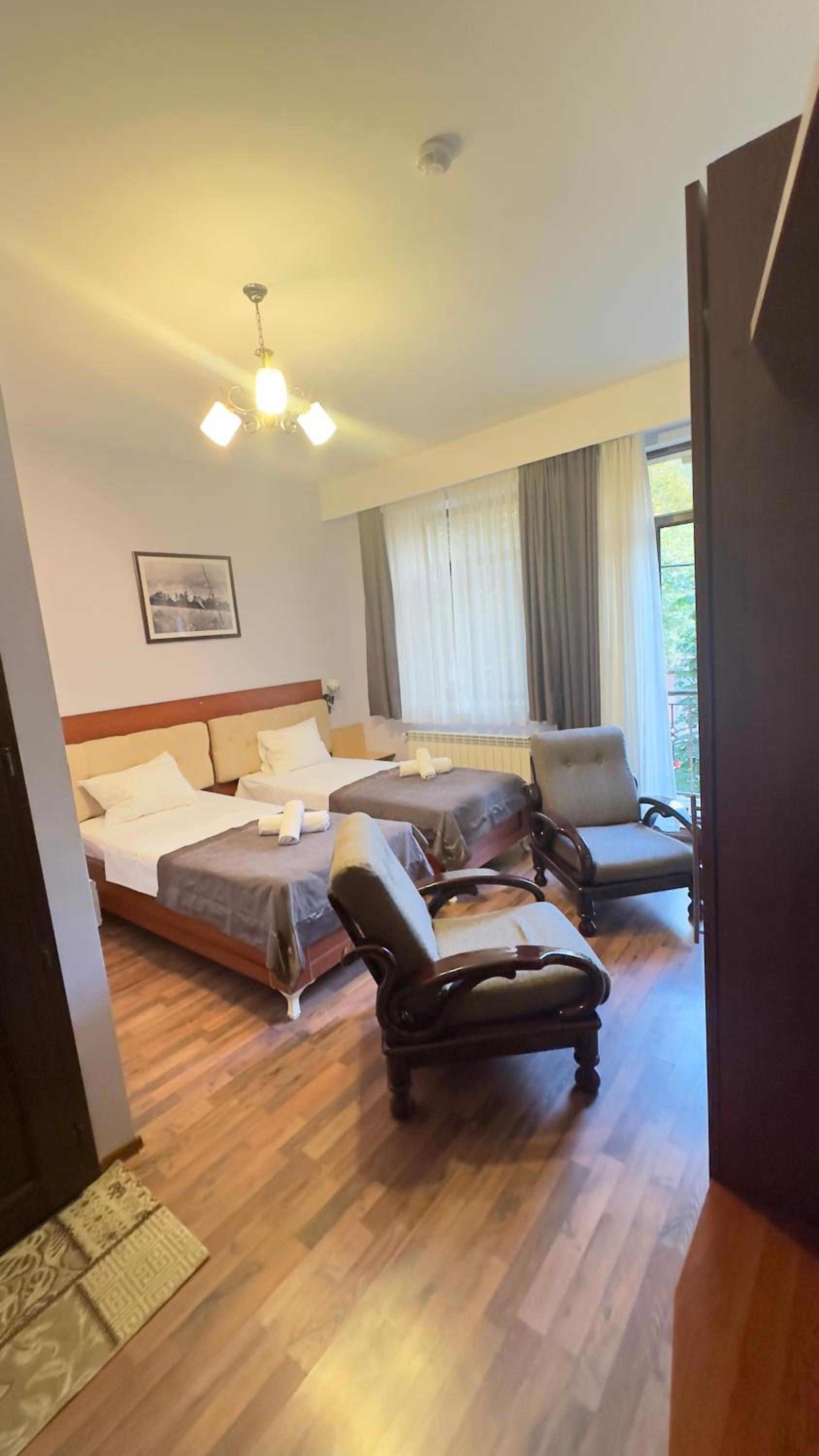 Twin Room with Balcony photo 3