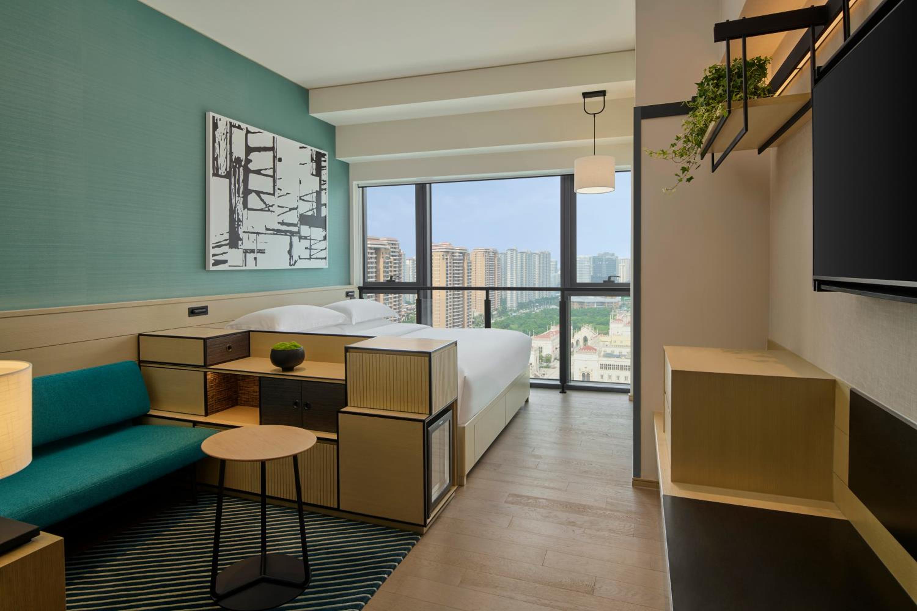 Habitat King Room -  Includes High Tea for 2 Guests photo 1