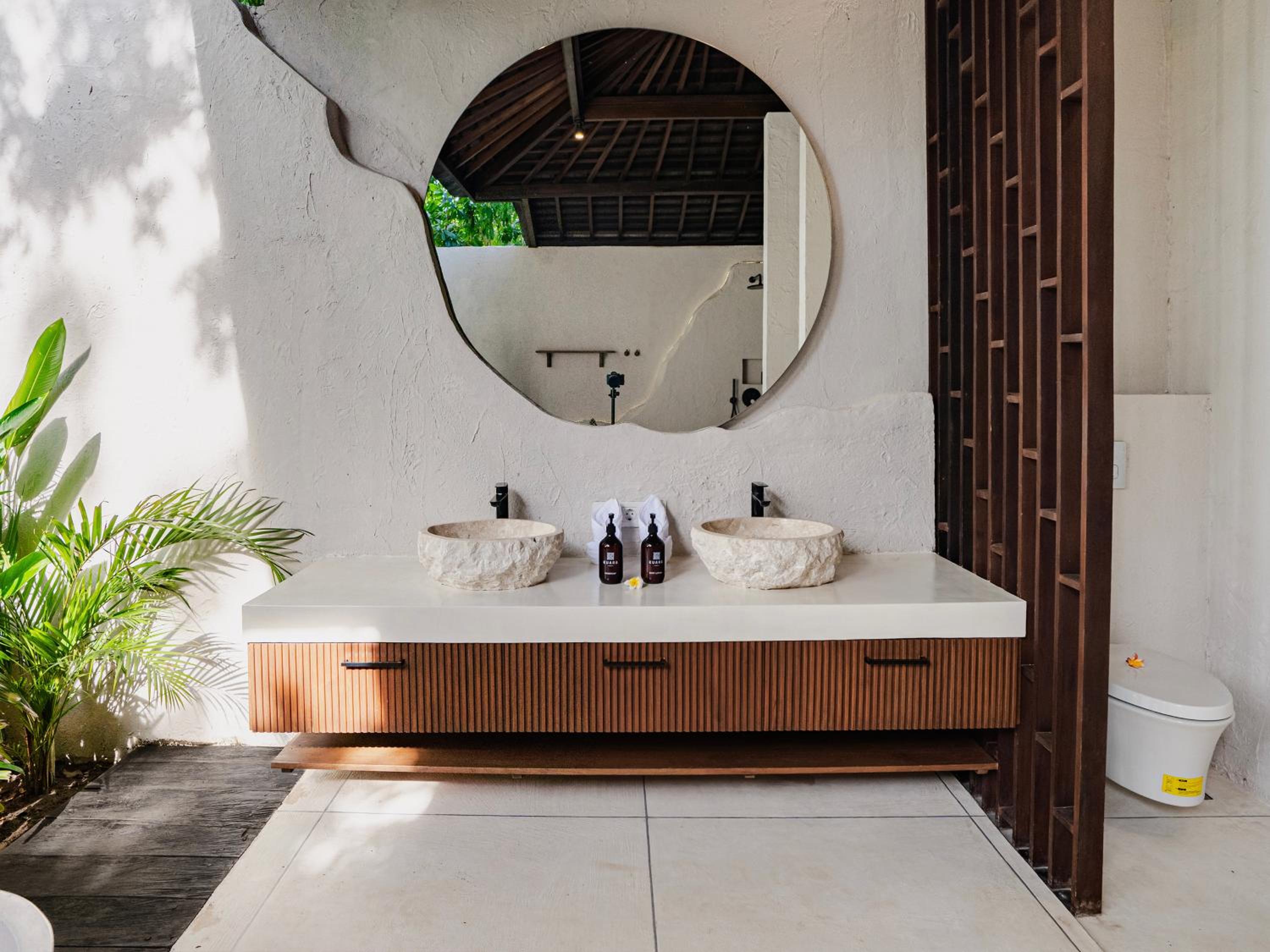Two-Bedroom Beachfront Pool Villa - Photo 13