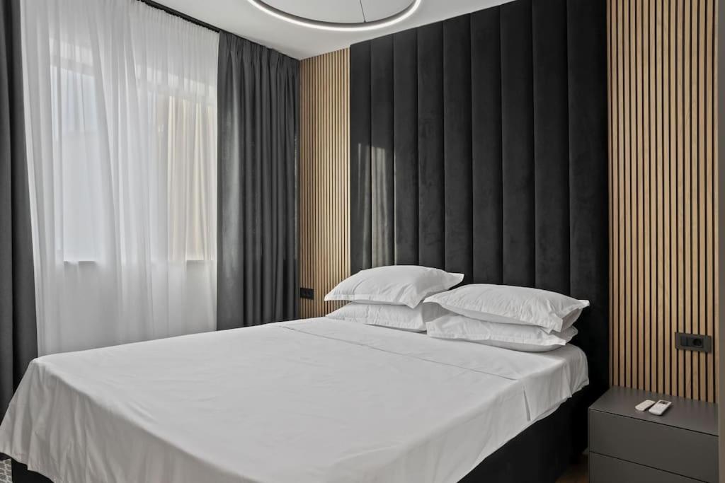 Villa photo 2