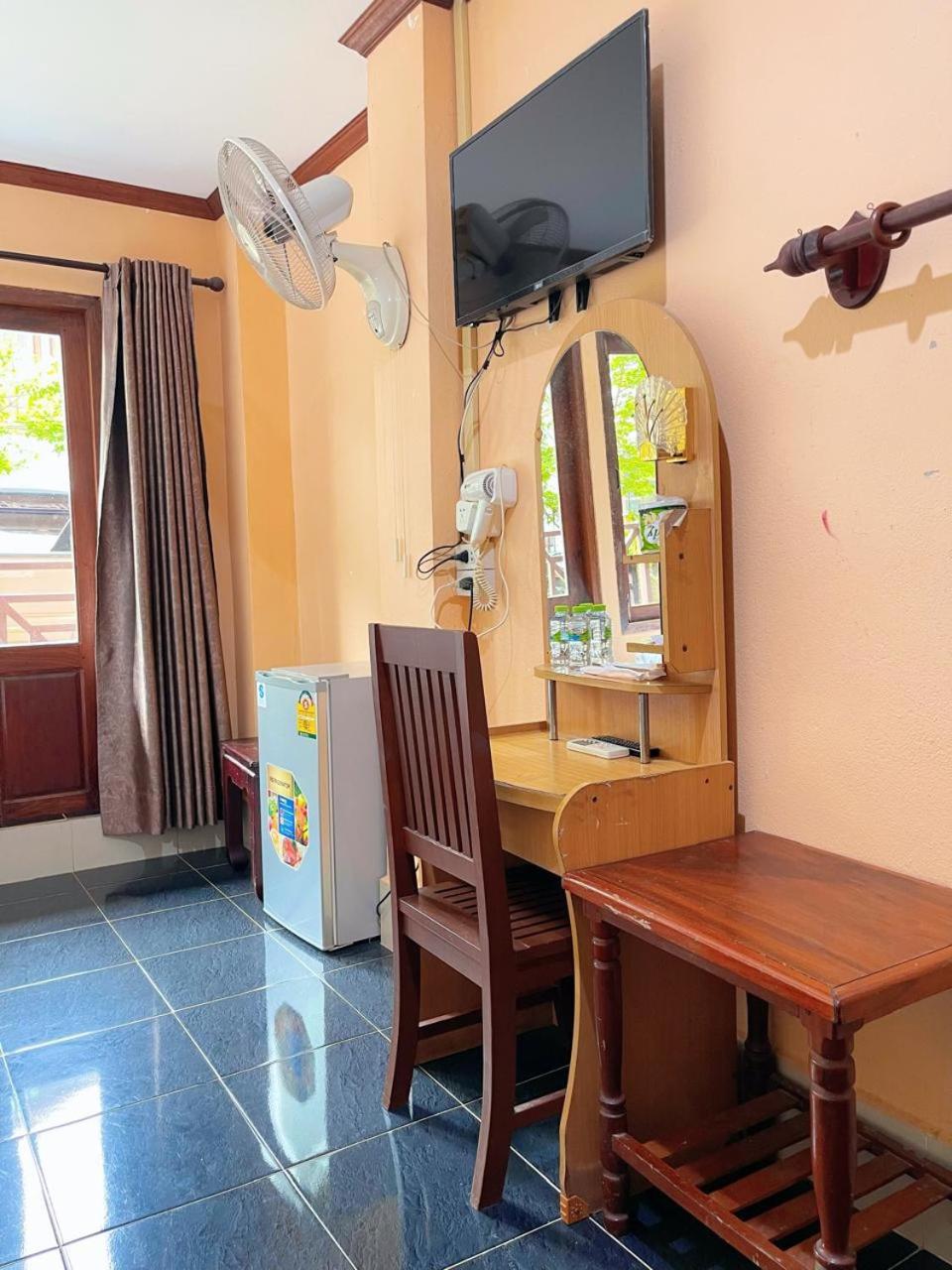 Standard Triple Room - Photo 6