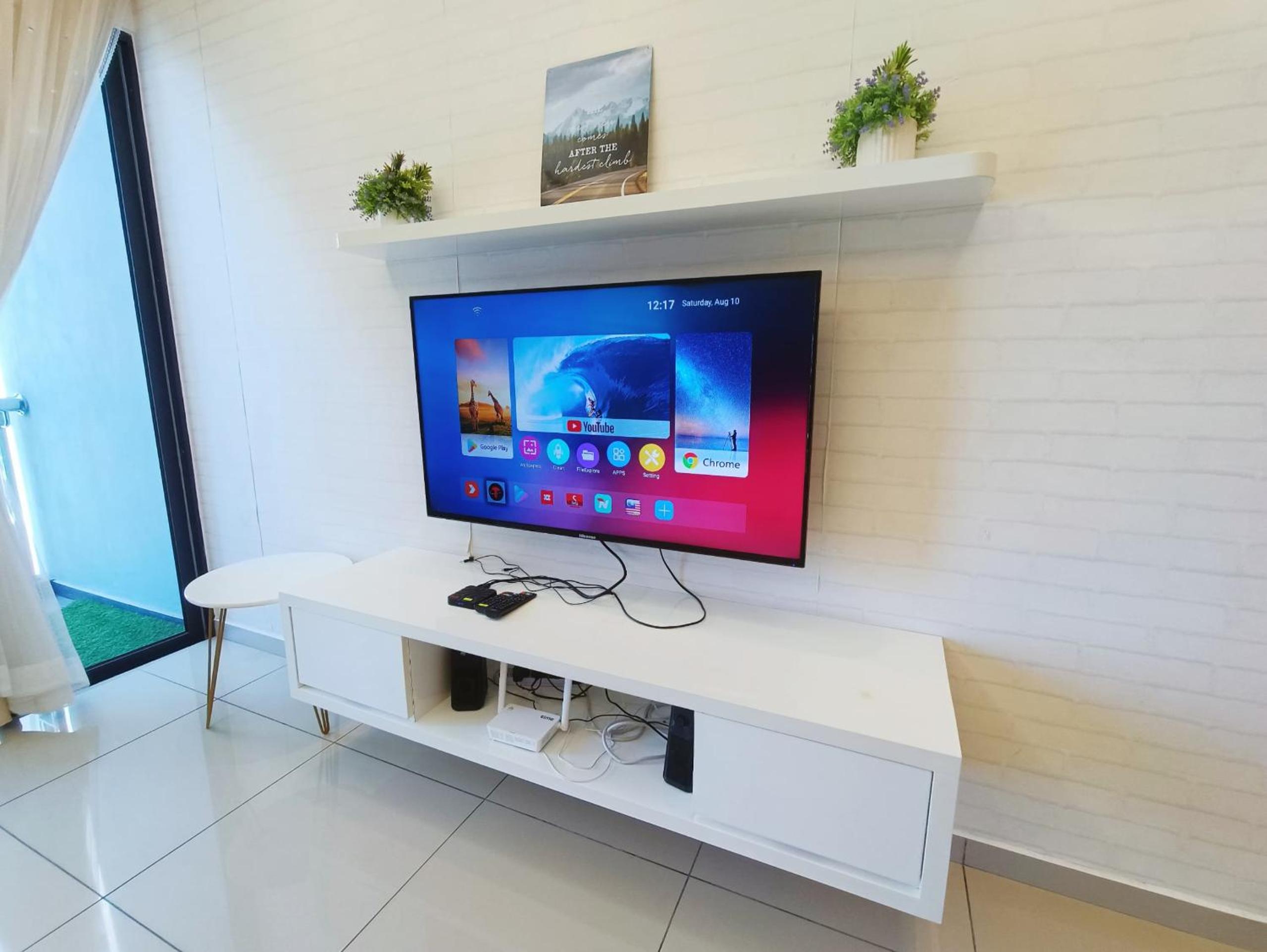 One-Bedroom Apartment - Photo 21