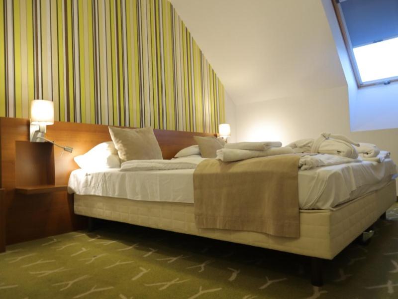Budget Double Room photo 2