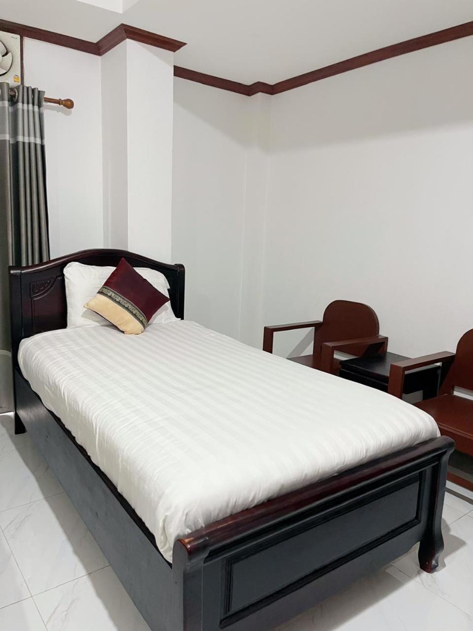 Deluxe Family Room - Photo 5