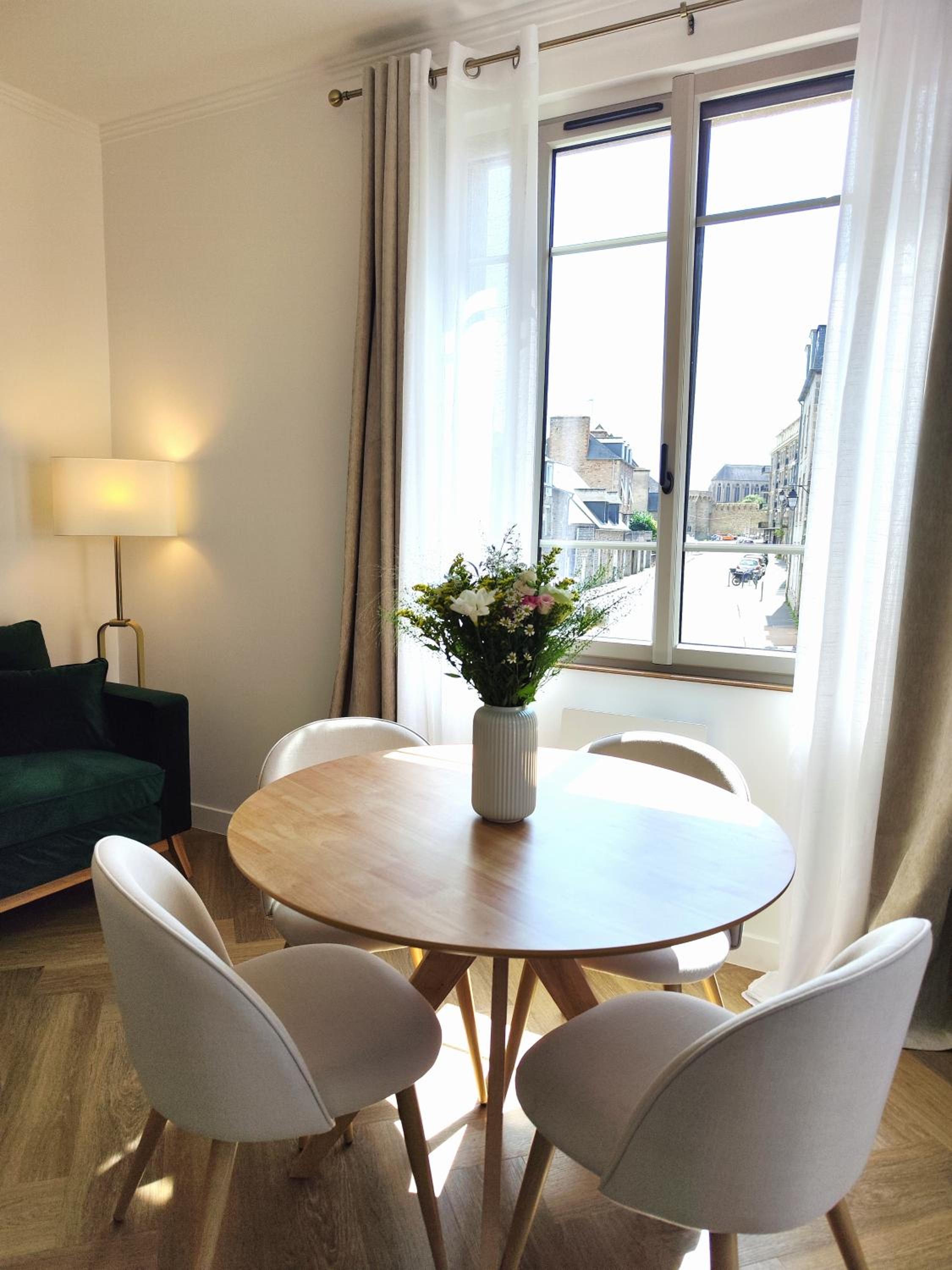 Suite with Terrace - Photo 7