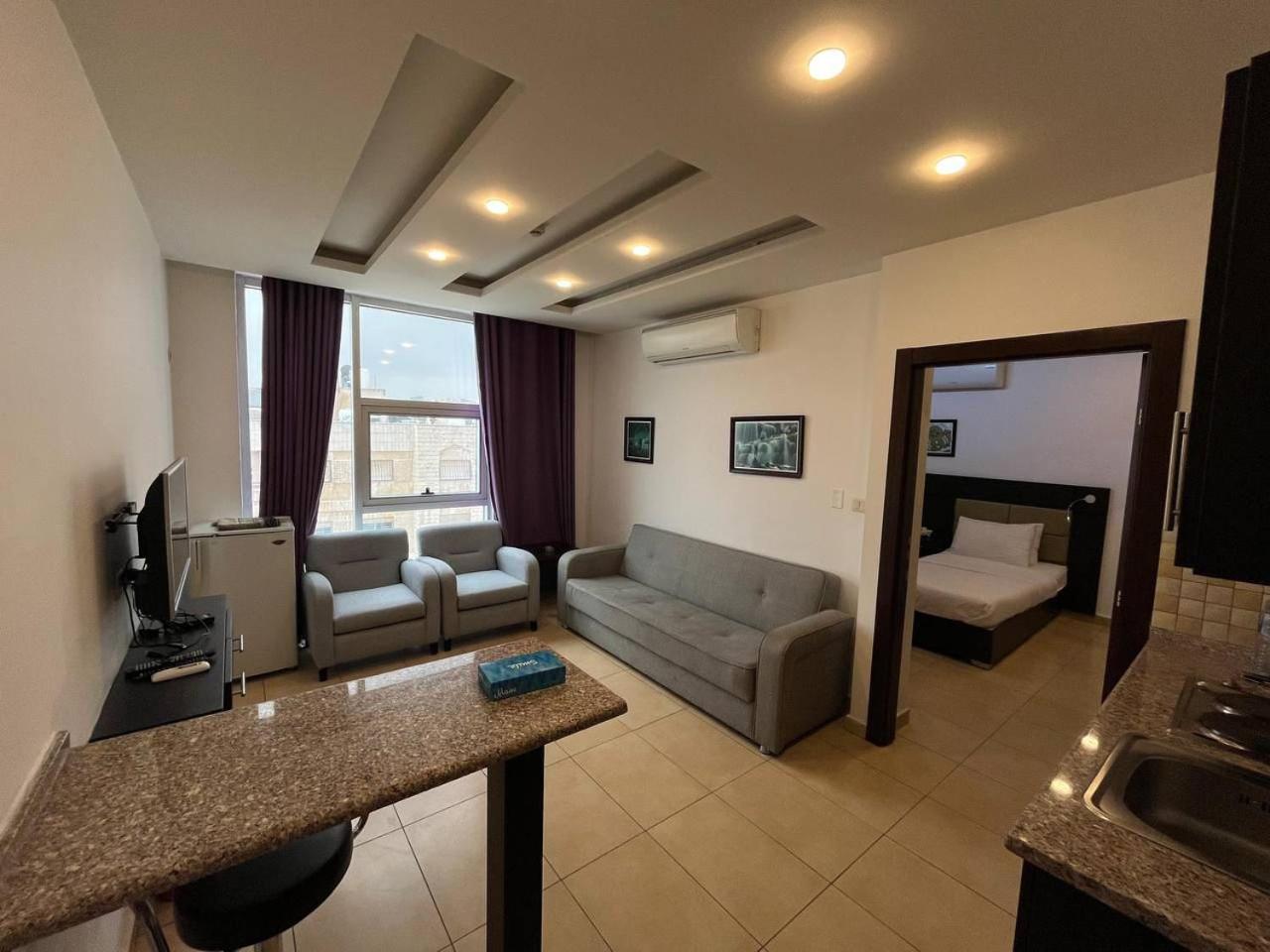 Large Twin Room