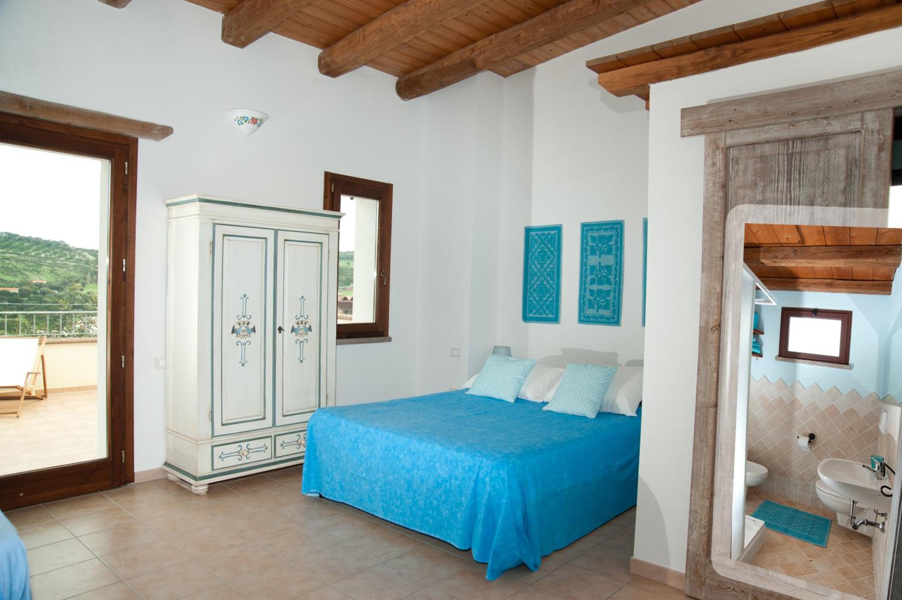 Quadruple Room - Photo 4