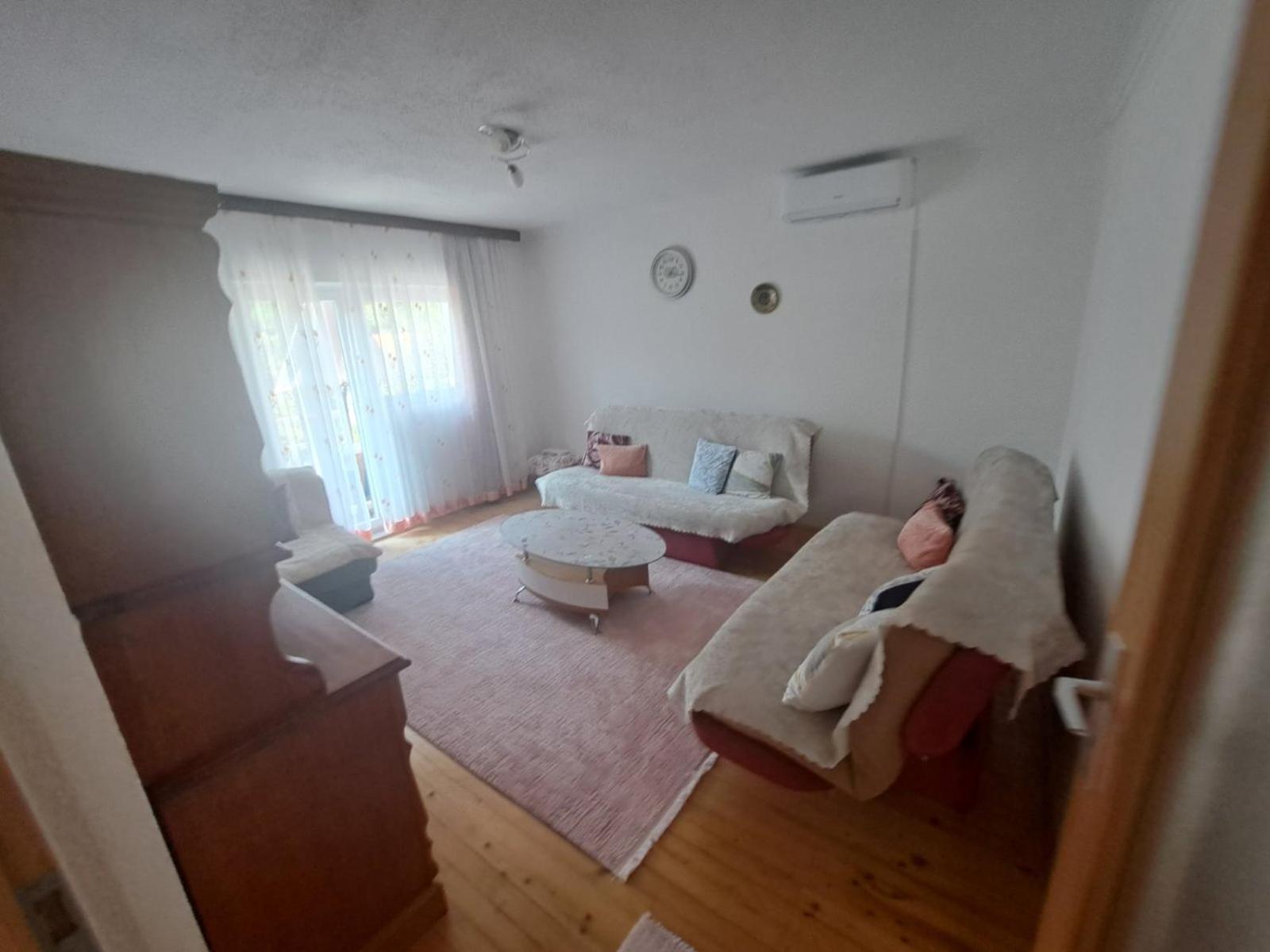 Three-Bedroom Villa photo 1