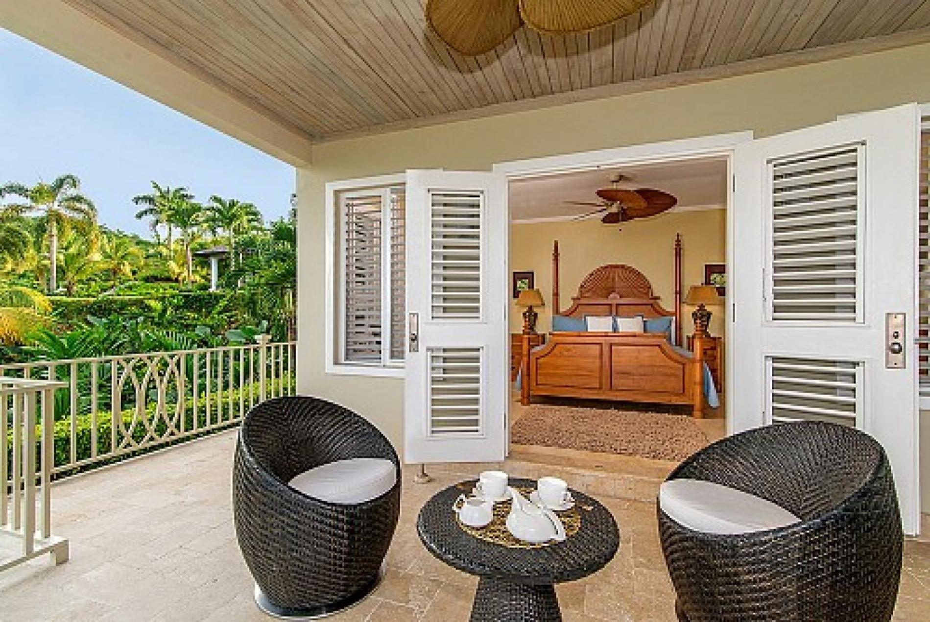 Villa photo 3