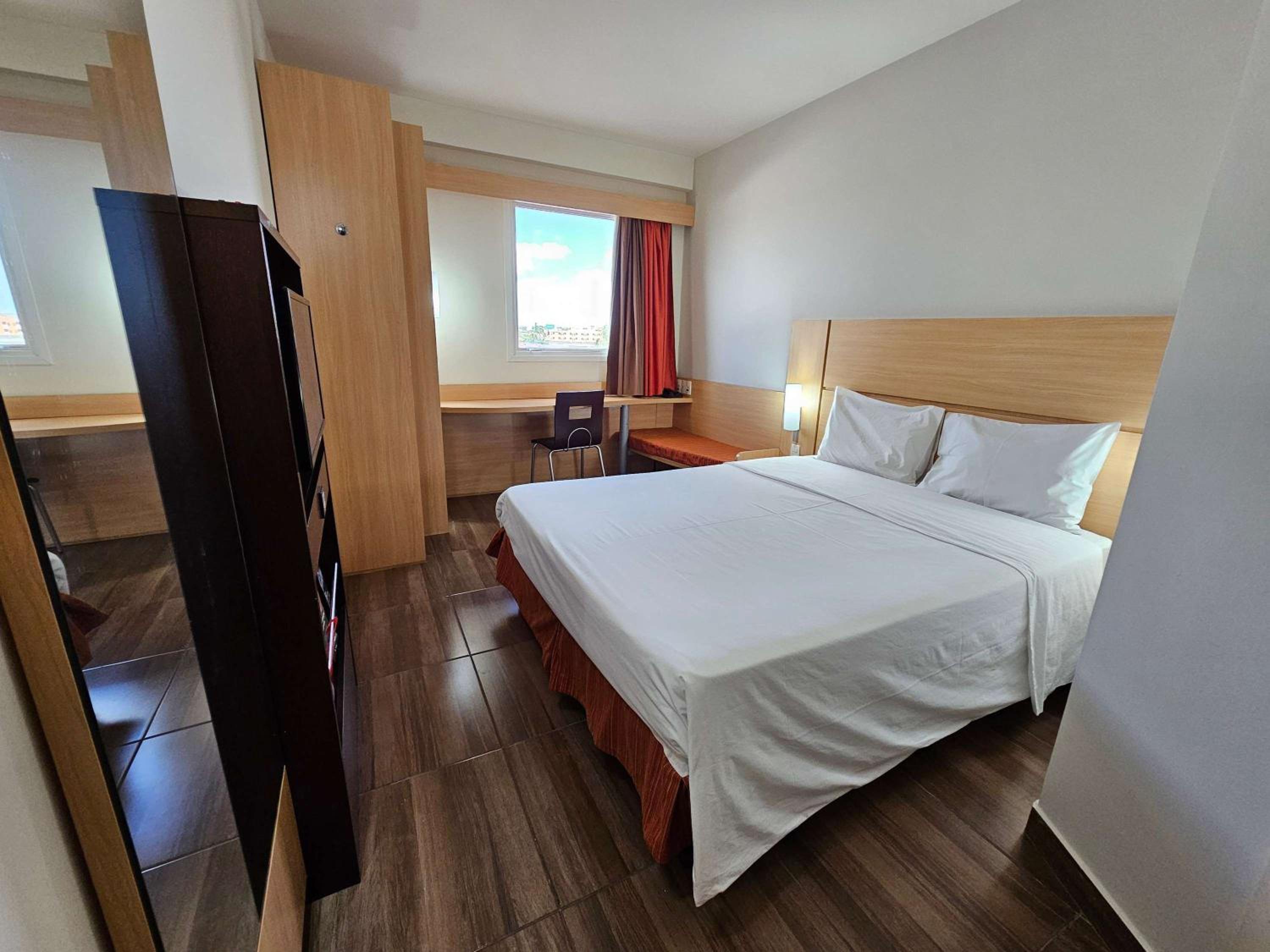 Standard Double Room photo 2