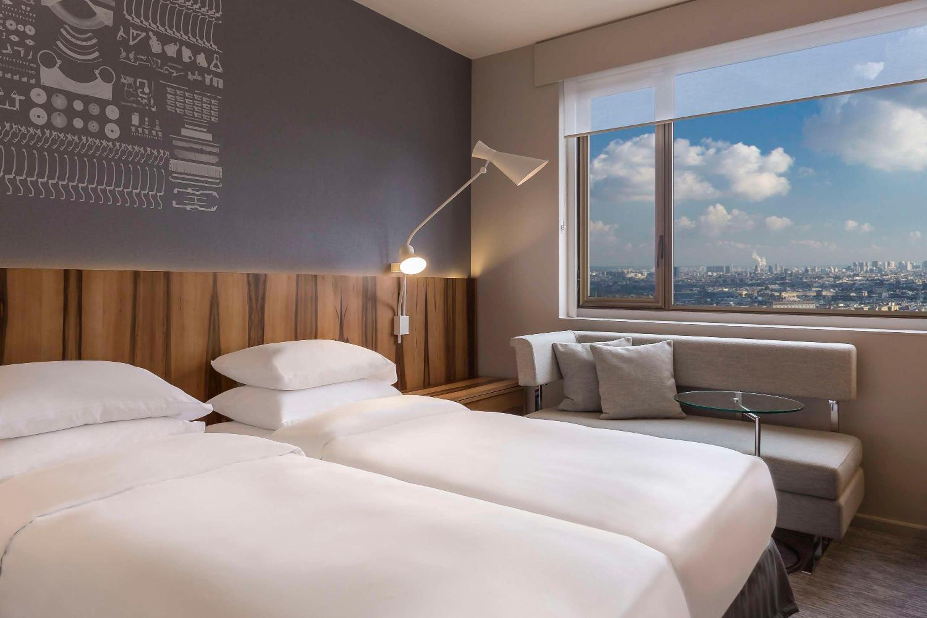Deluxe Twin Room - Photo 3
