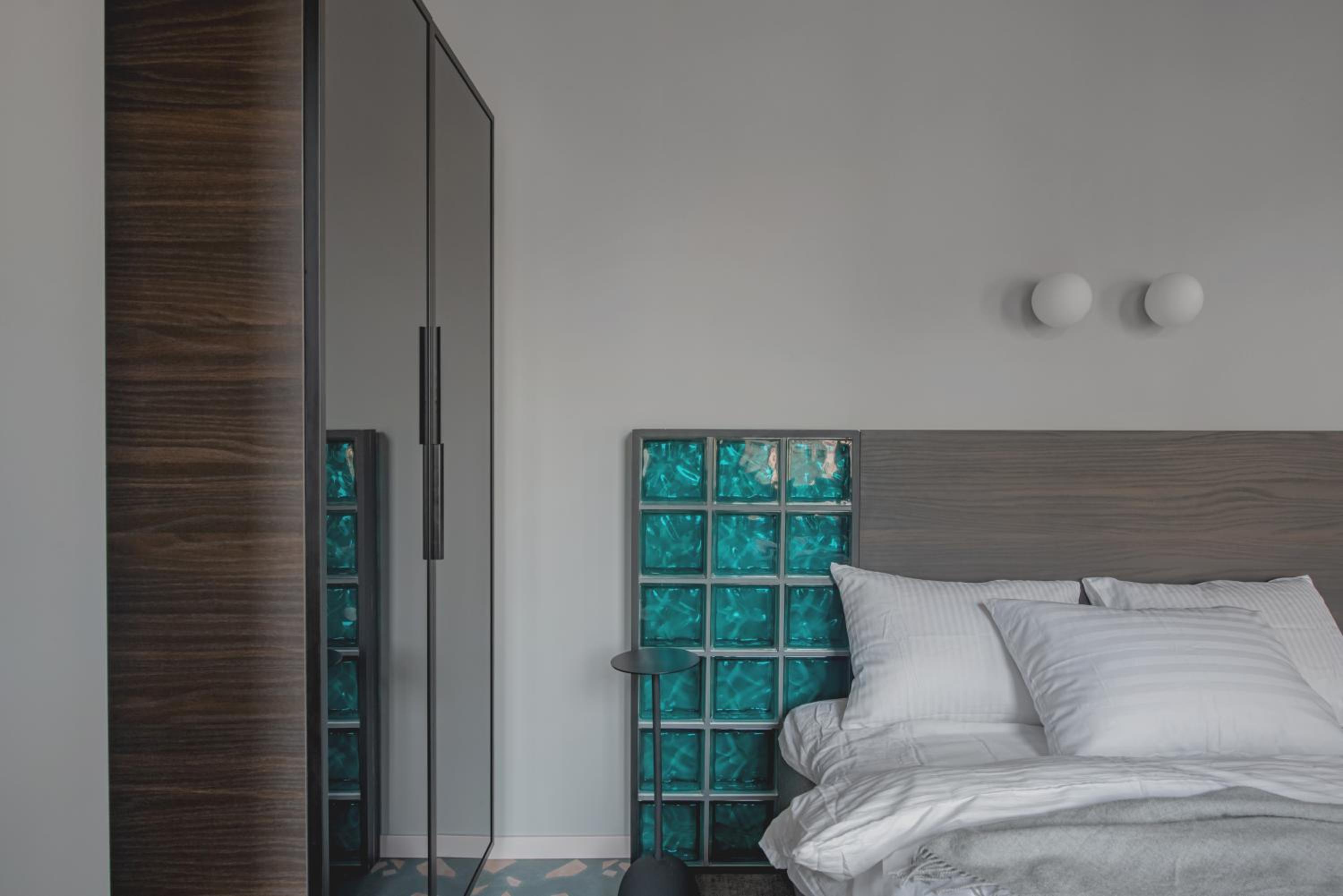 Double Room with Balcony - Photo 2