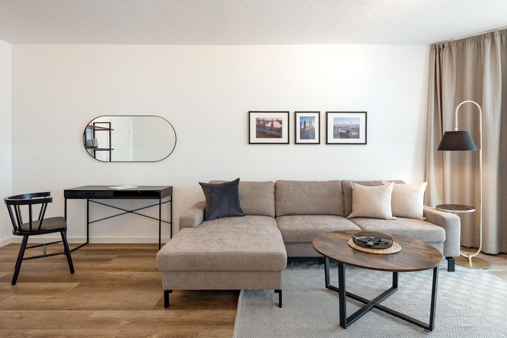 Superior Two-Bedroom Apartment (4 People) photo 2