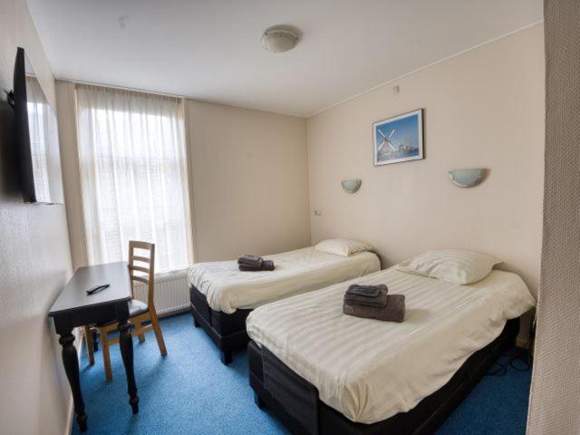 Deluxe Twin Room - Photo 5