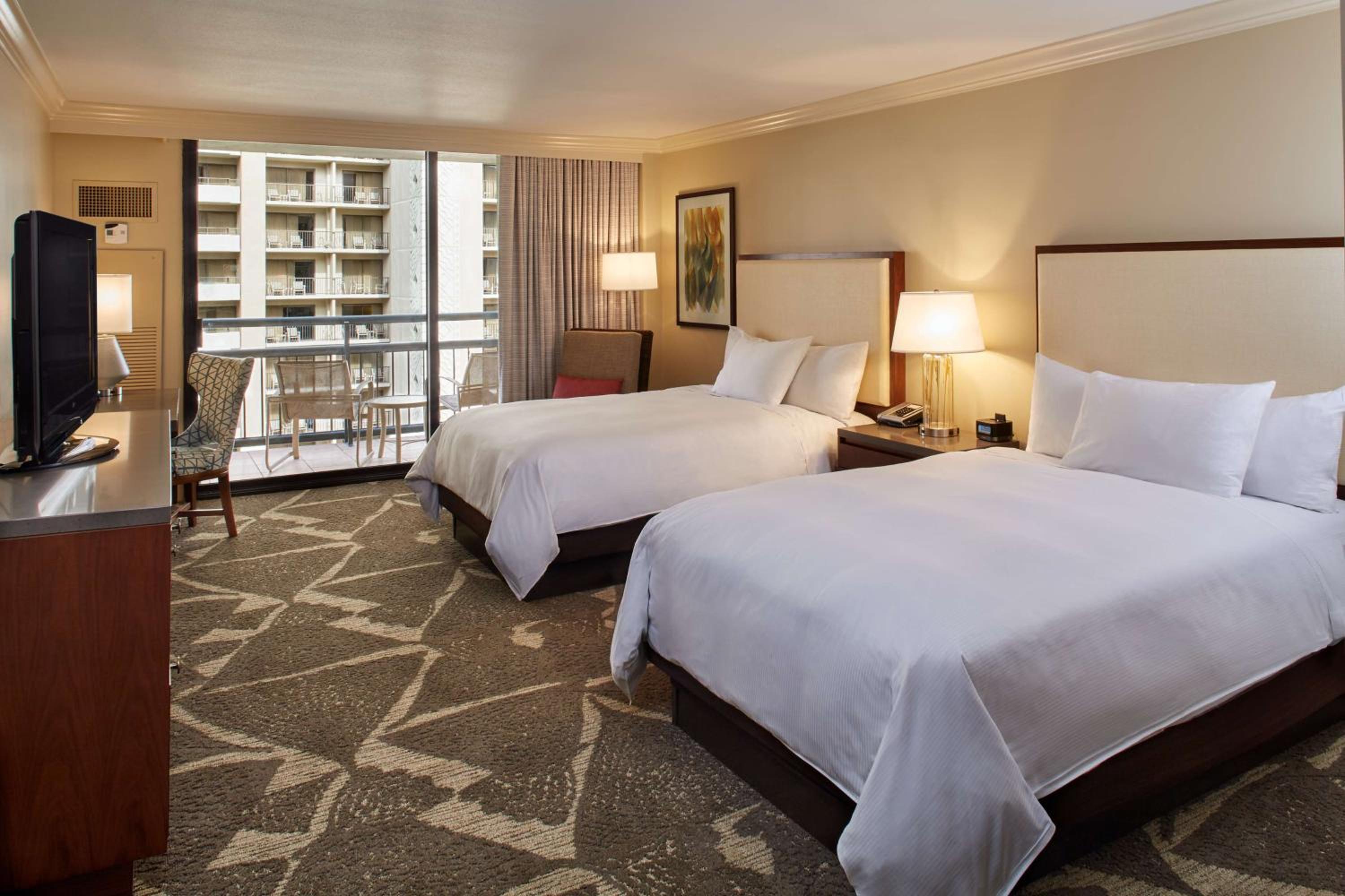 Diamond Head Tower Double Room With Two Double Beds And Resort View photo 2
