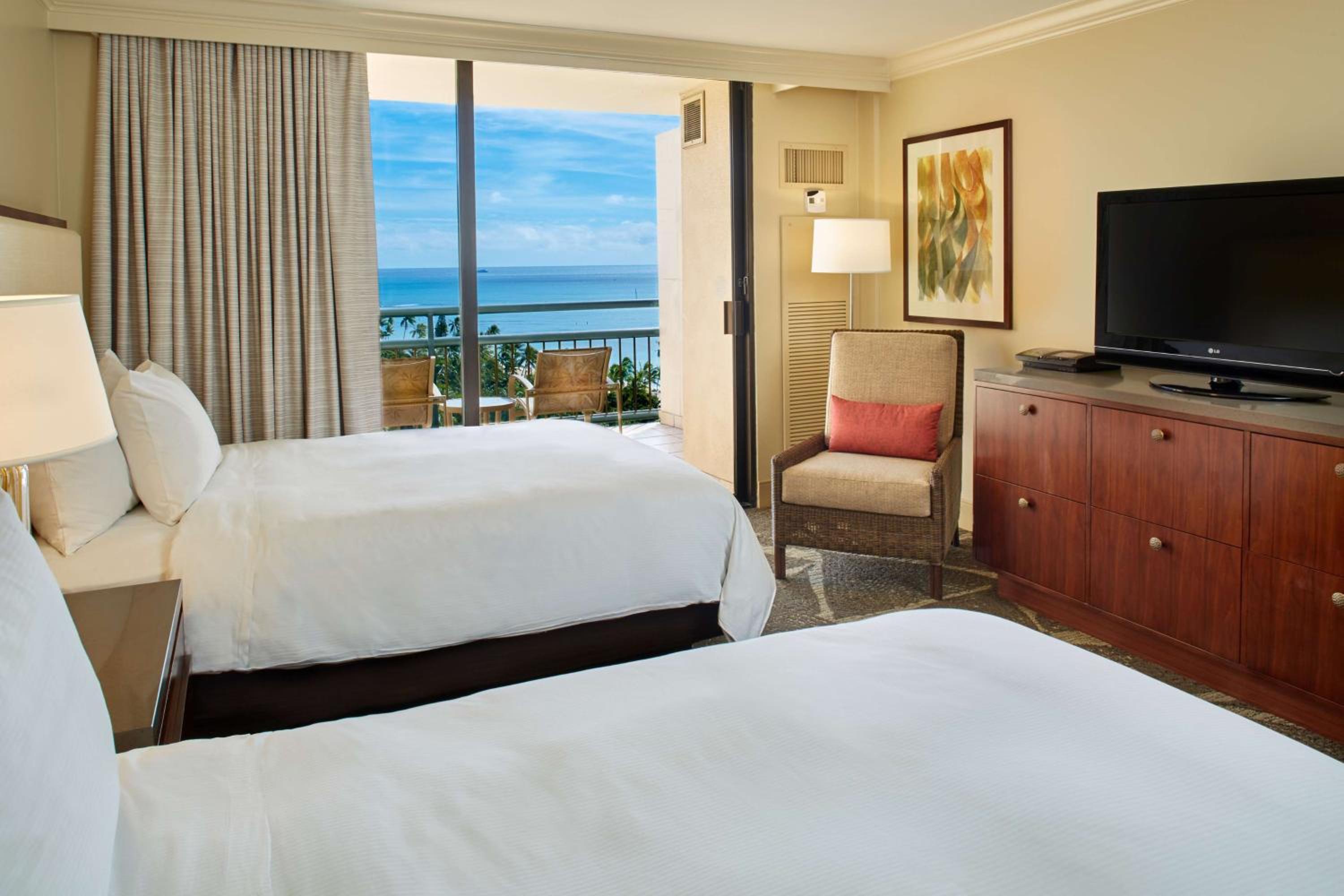 Diamond Head Tower Double Room With Two Double Beds And Ocean View photo 2