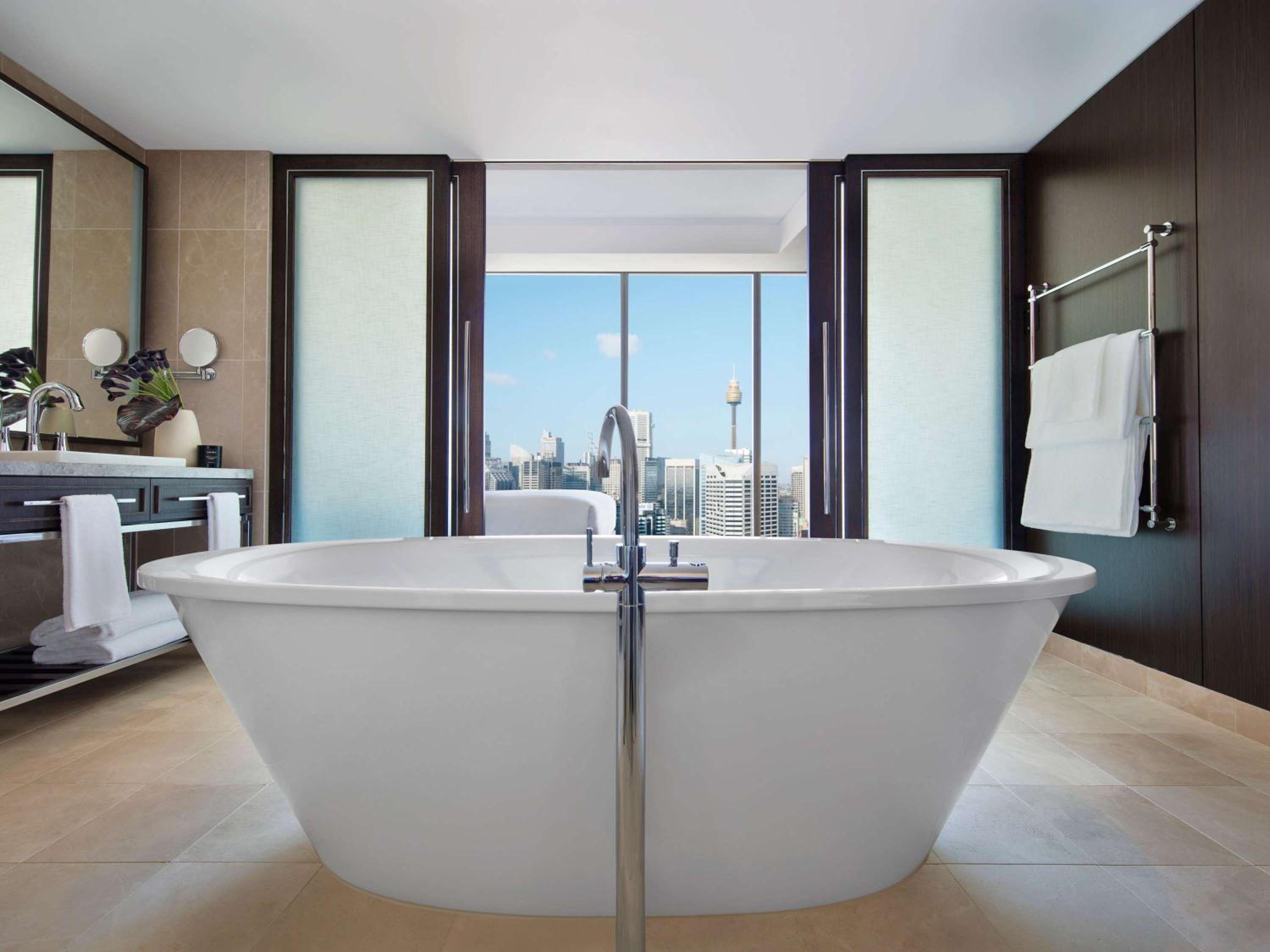 Bellerive Suite with One King Bed and Club Millesime Access - Harbor View - Photo 3