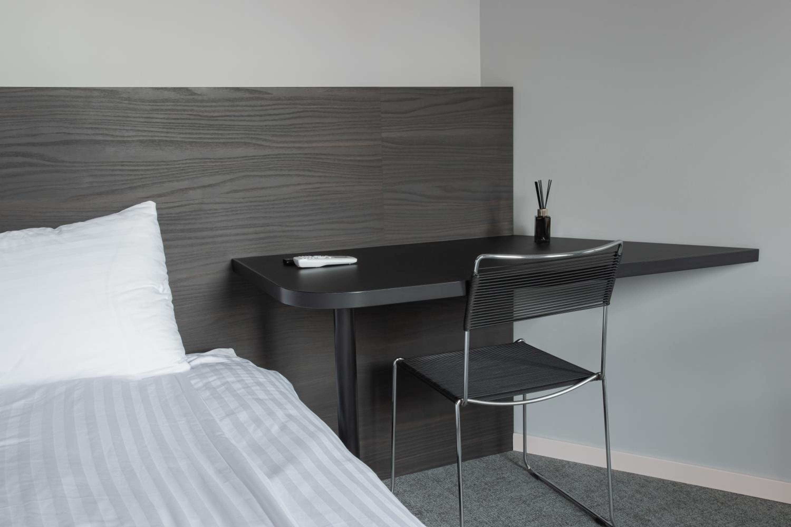 Double Room with Balcony - Photo 17