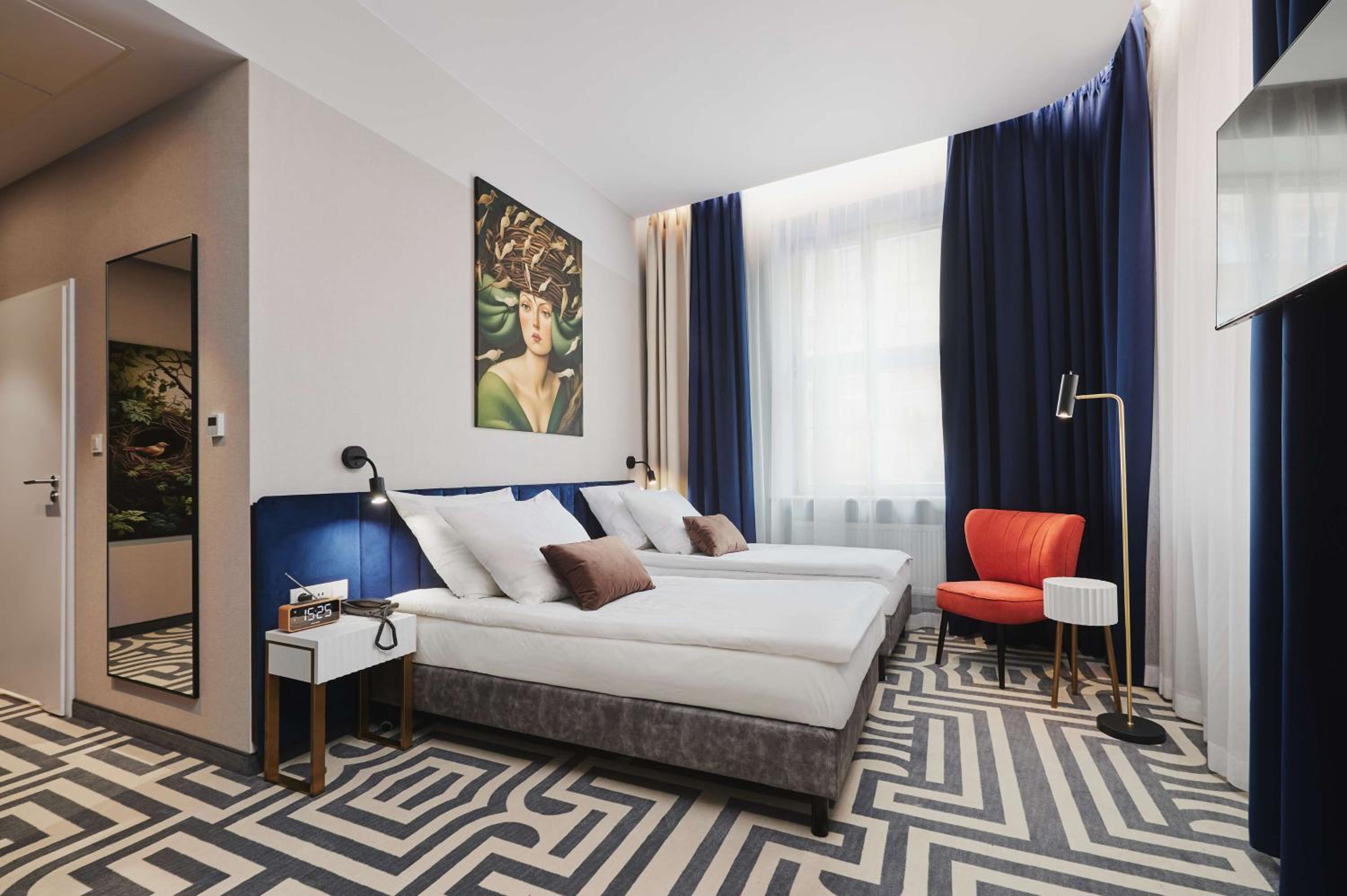 Standard Twin Room - Non-Smoking - Photo 4