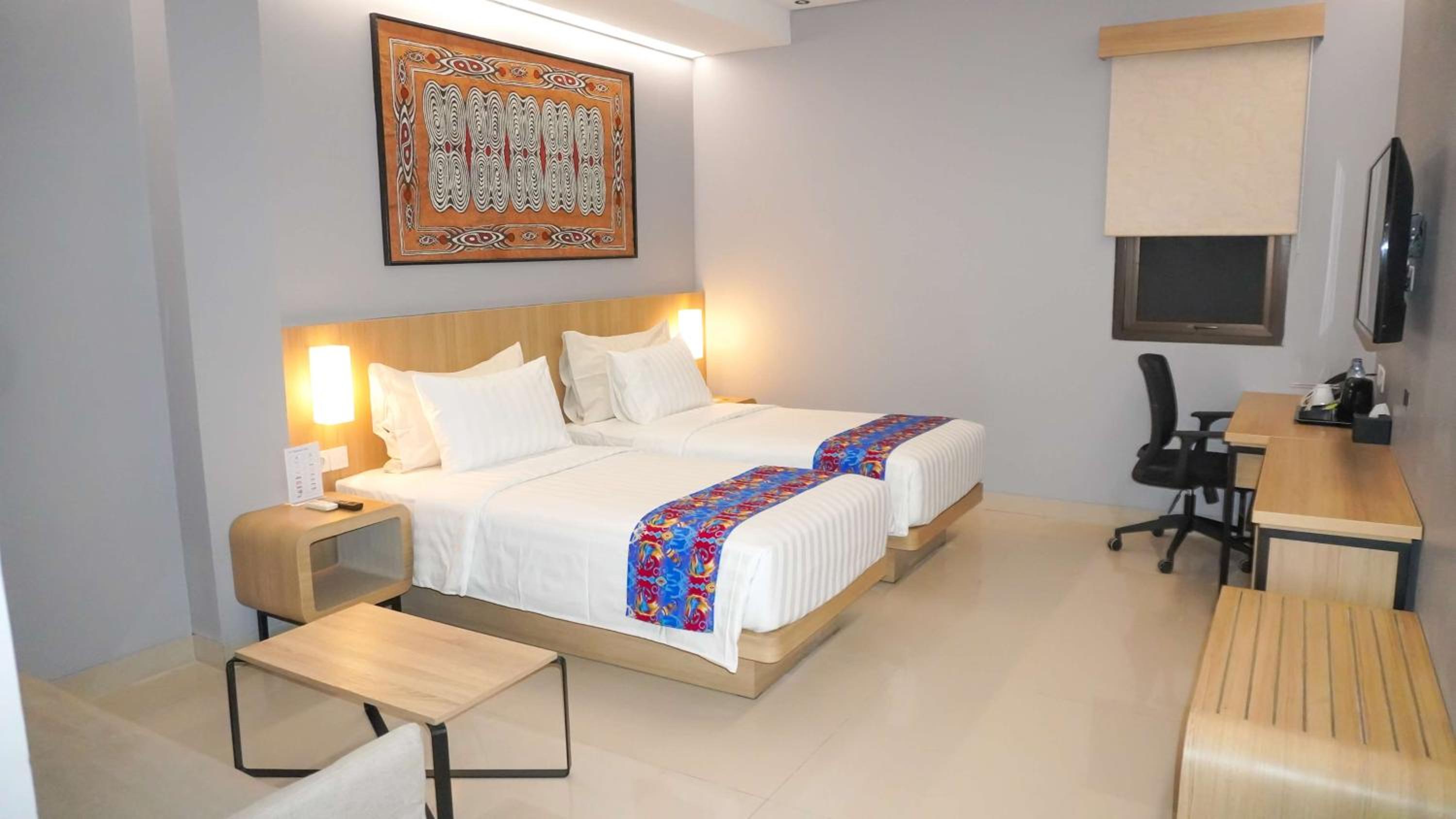 Executive Twin Room - Non-Smoking - Photo 1