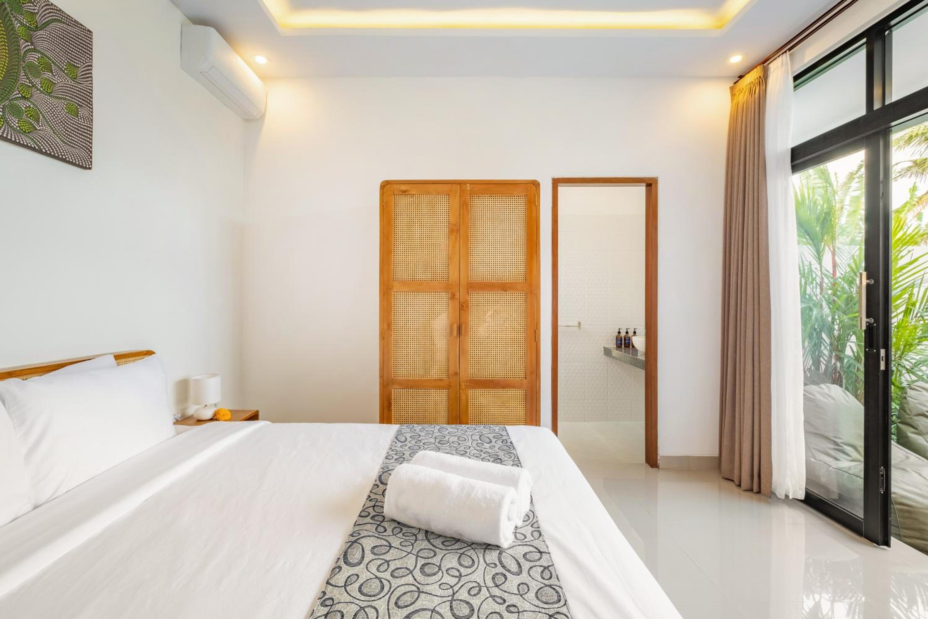 Two-Bedroom Villa photo 2