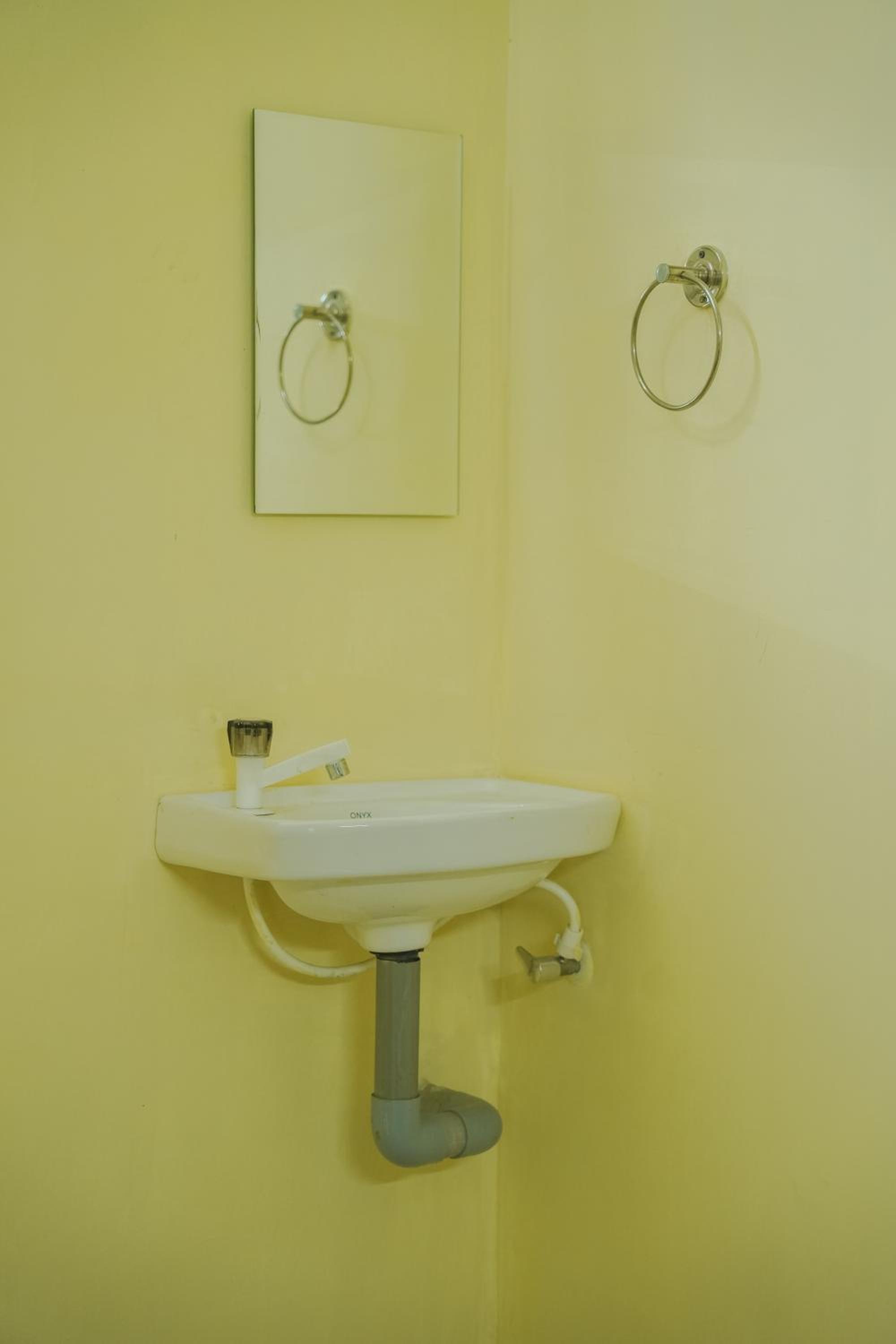 Deluxe Family Suite photo 2