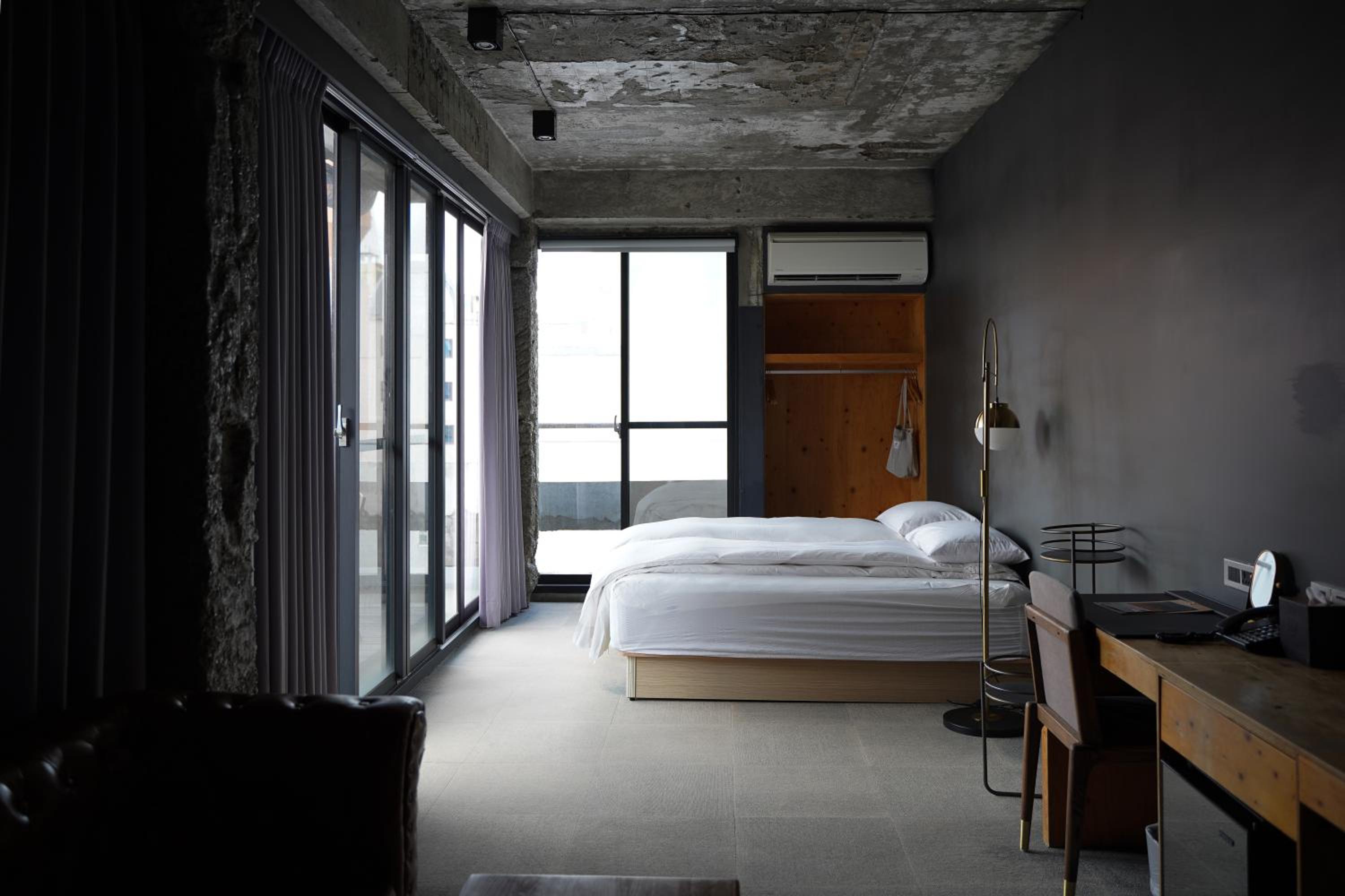 Executive Suite photo 1