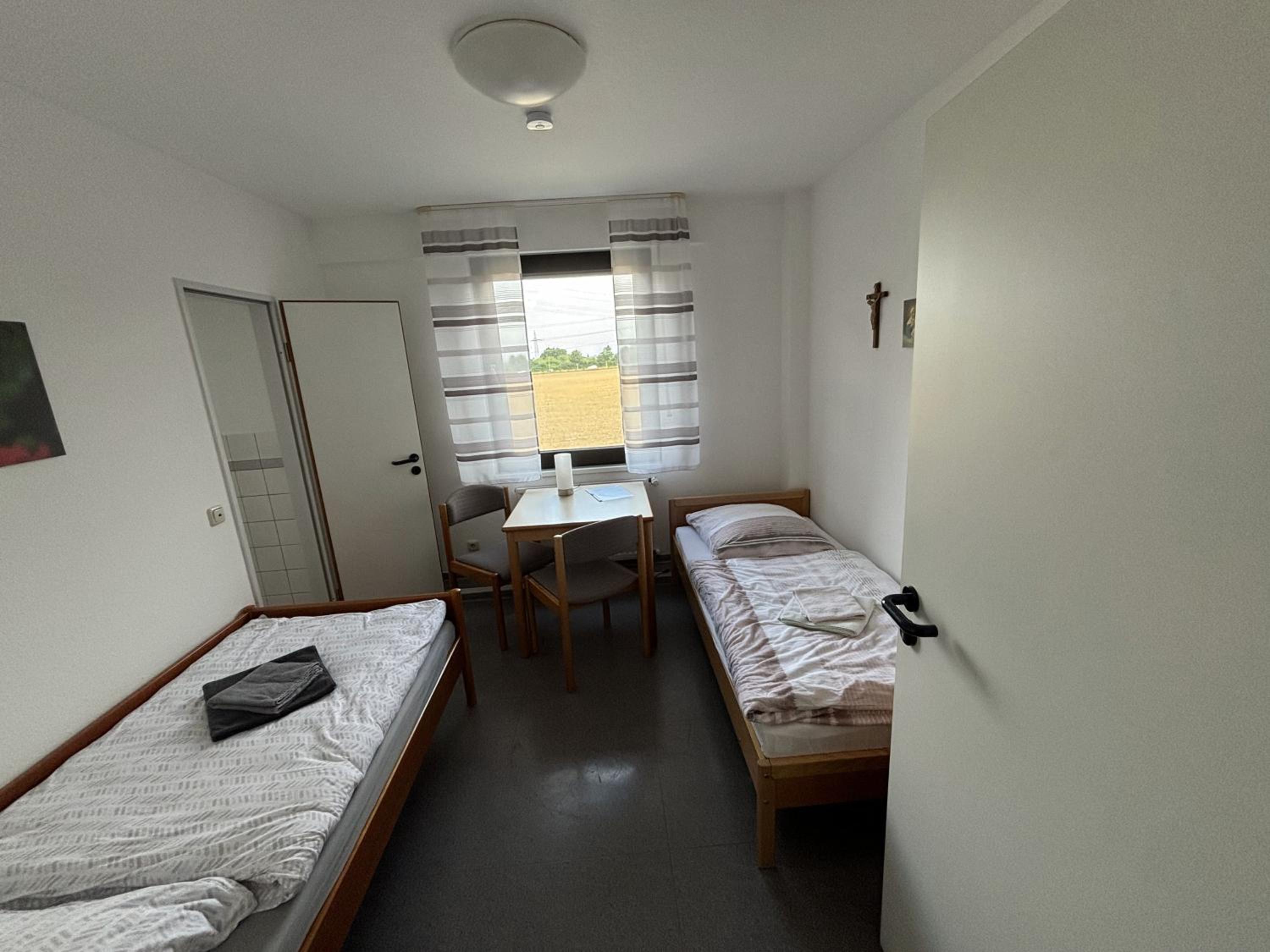Twin Room with Bathroom