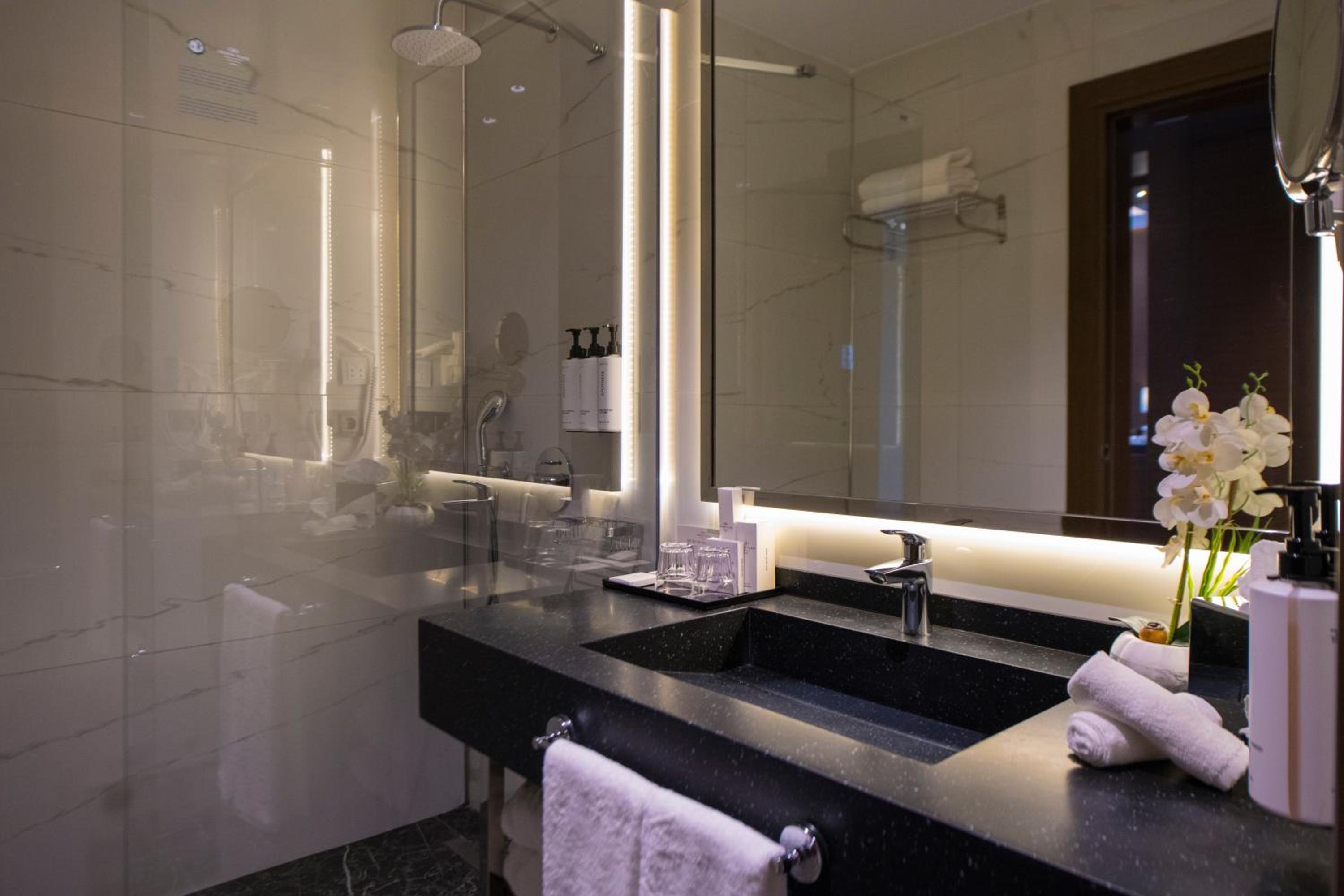 Standard Room - Photo 2