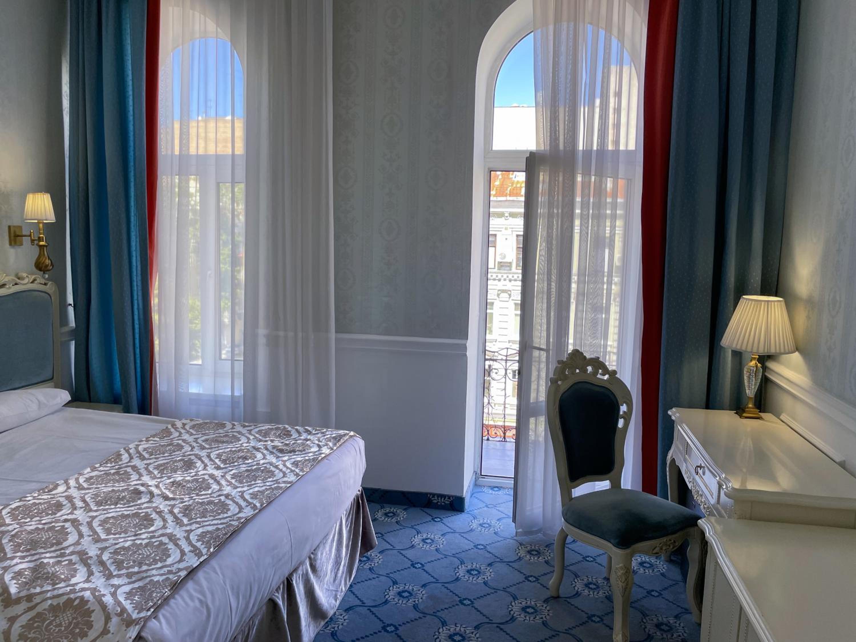 Double Room with Balcony photo 1