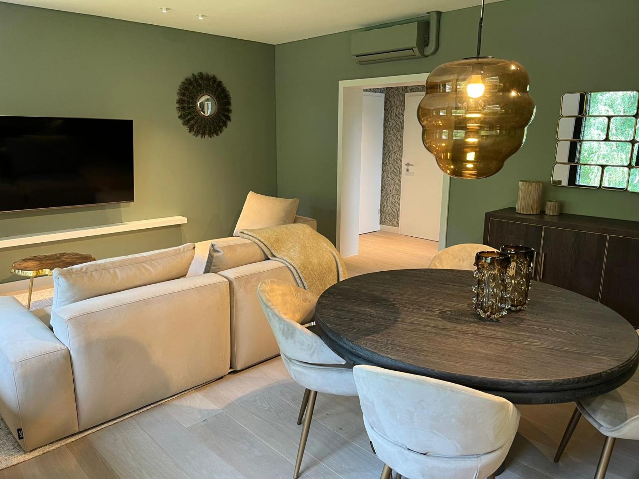Deluxe Suite photo 3