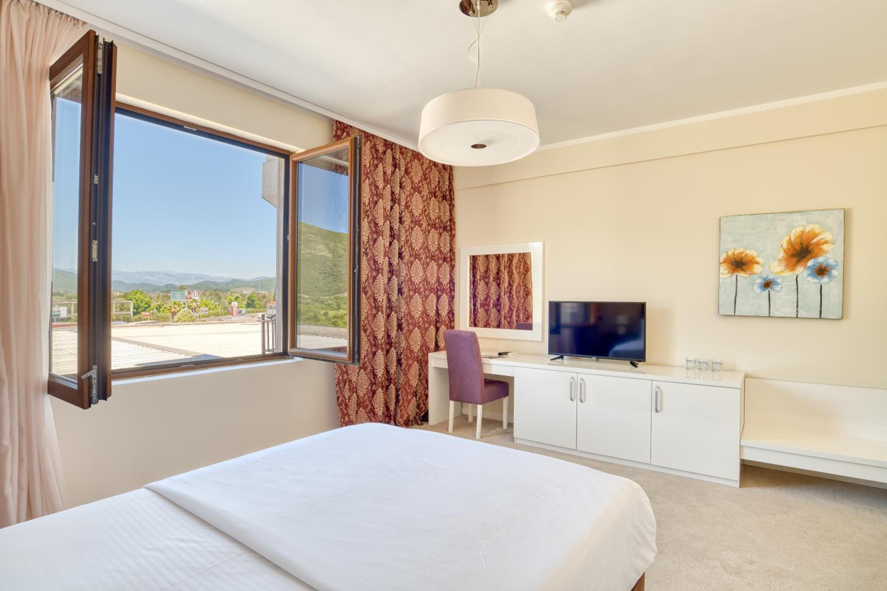 Standard Triple Room photo 3