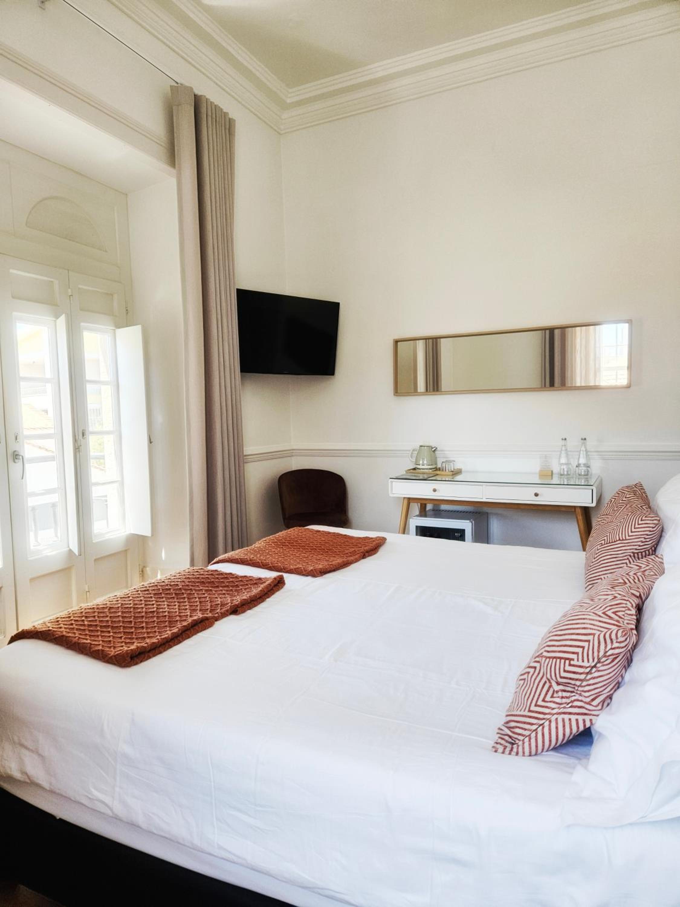 Superior Double or Twin Room photo 2