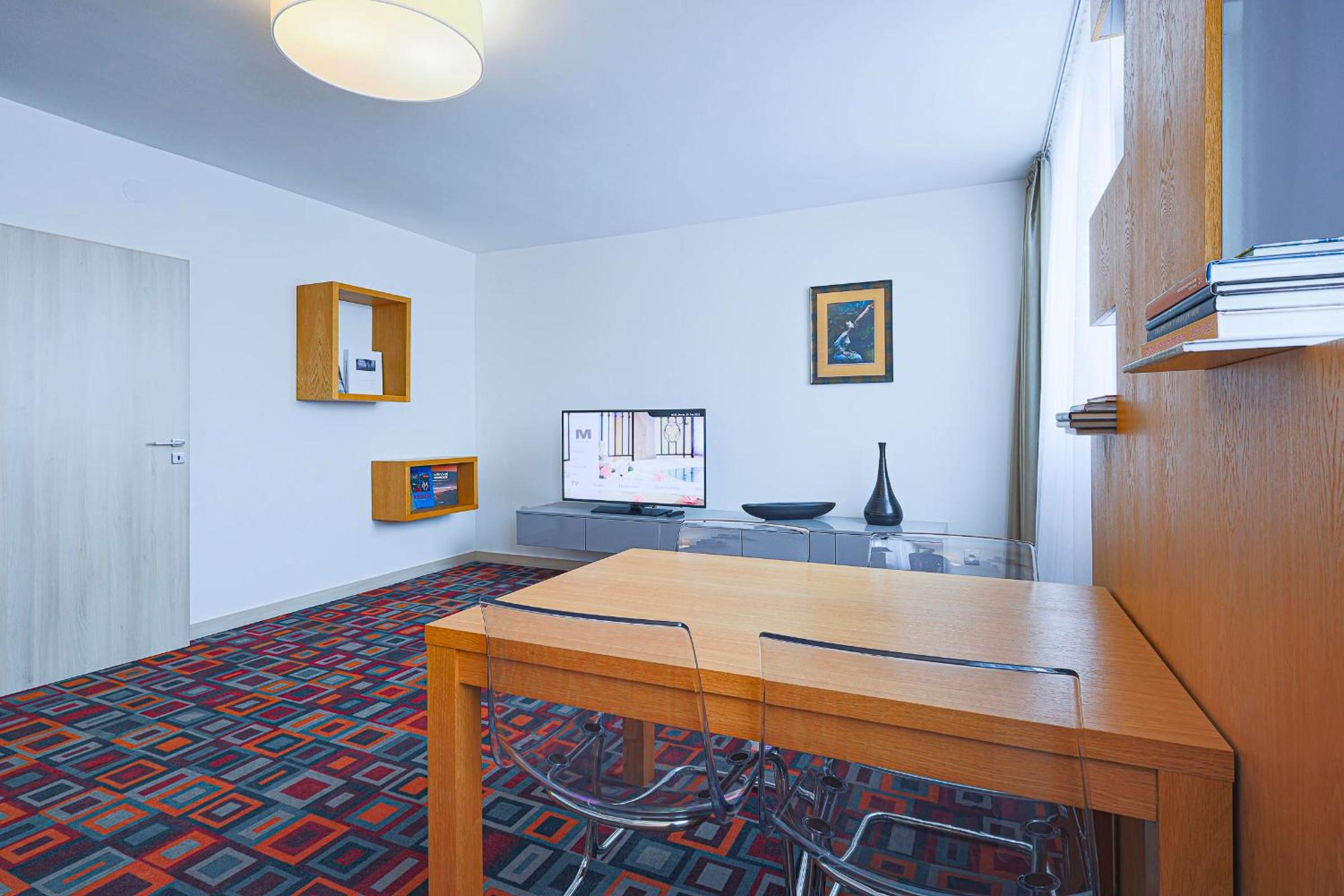 Suite Apartment - Photo 6