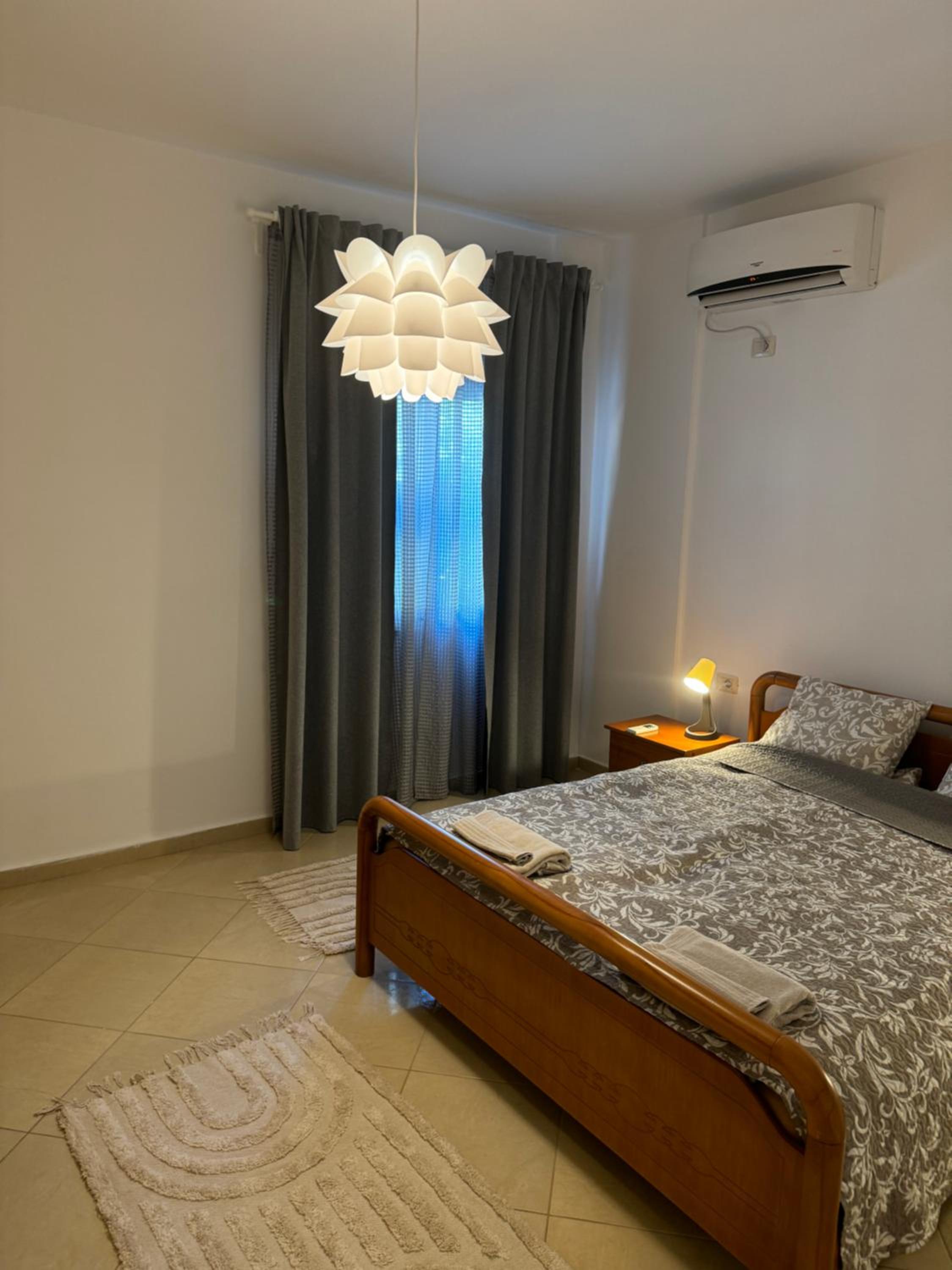 One-Bedroom Apartment with Sea View photo 1