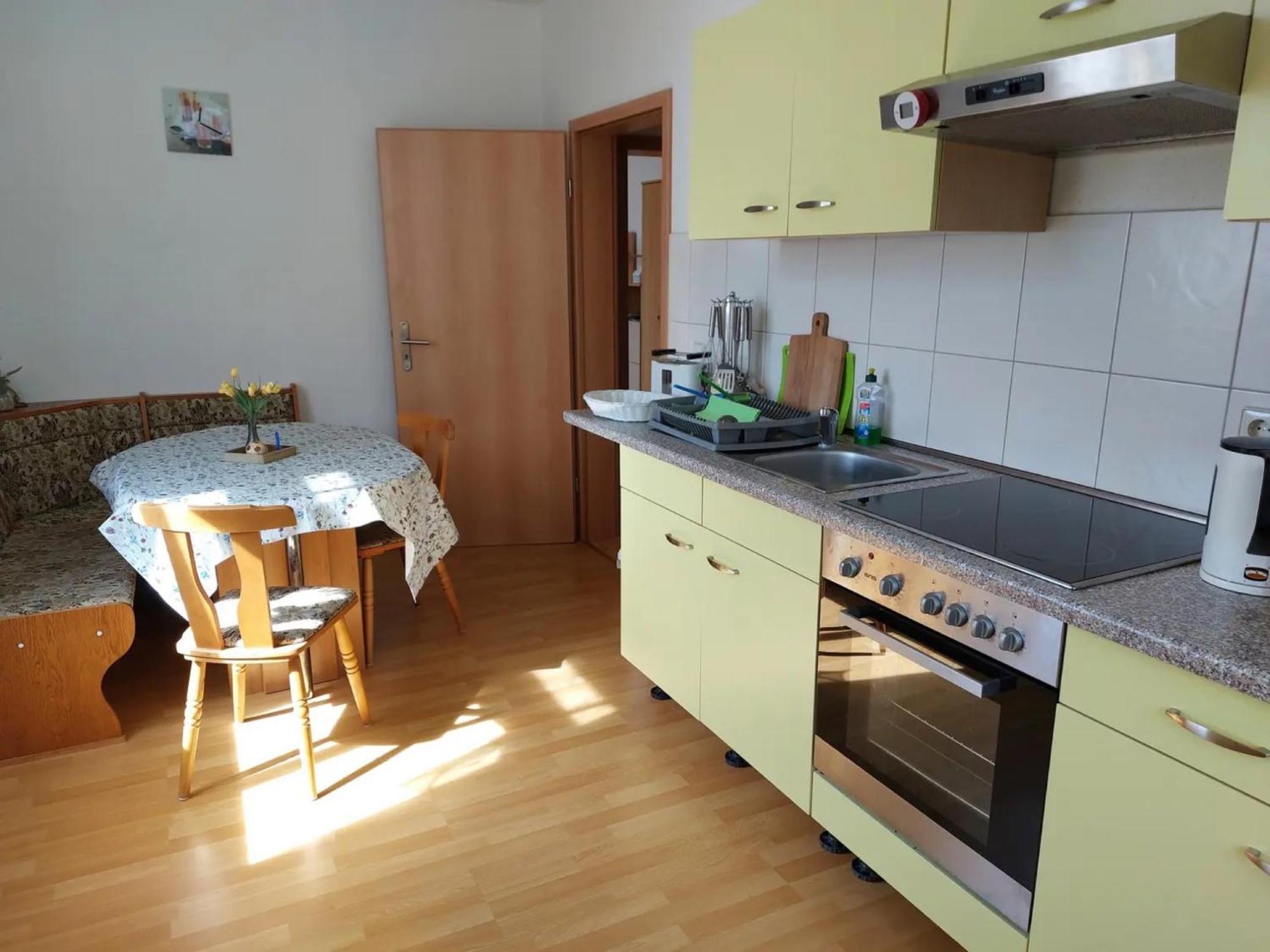 Two-Bedroom Deluxe Apartment with Garden View photo 3