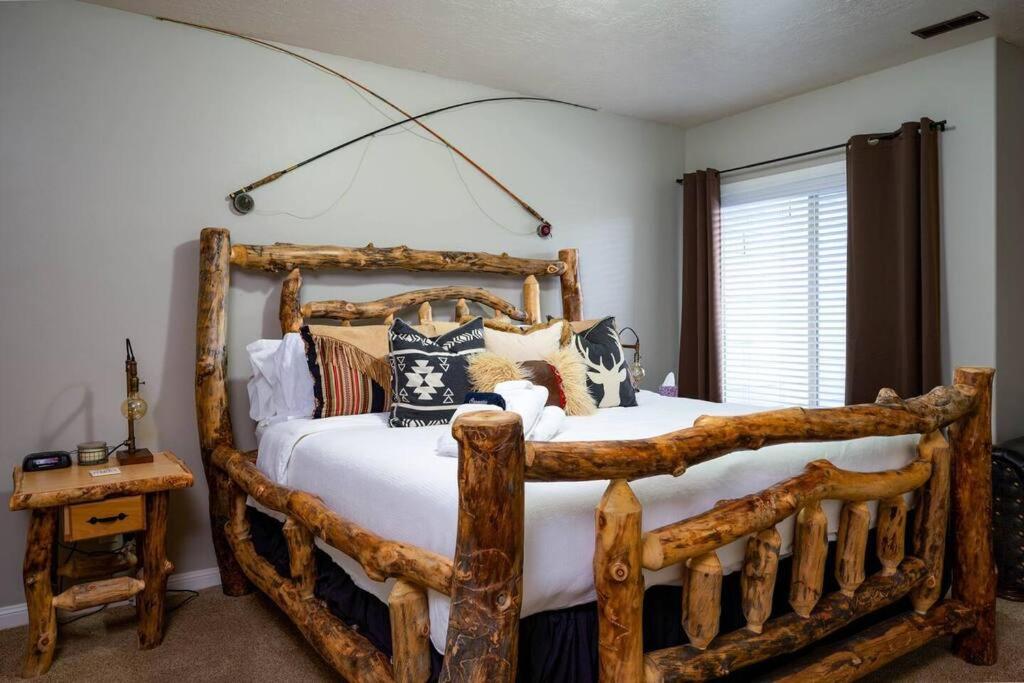 Three-Bedroom House photo 1