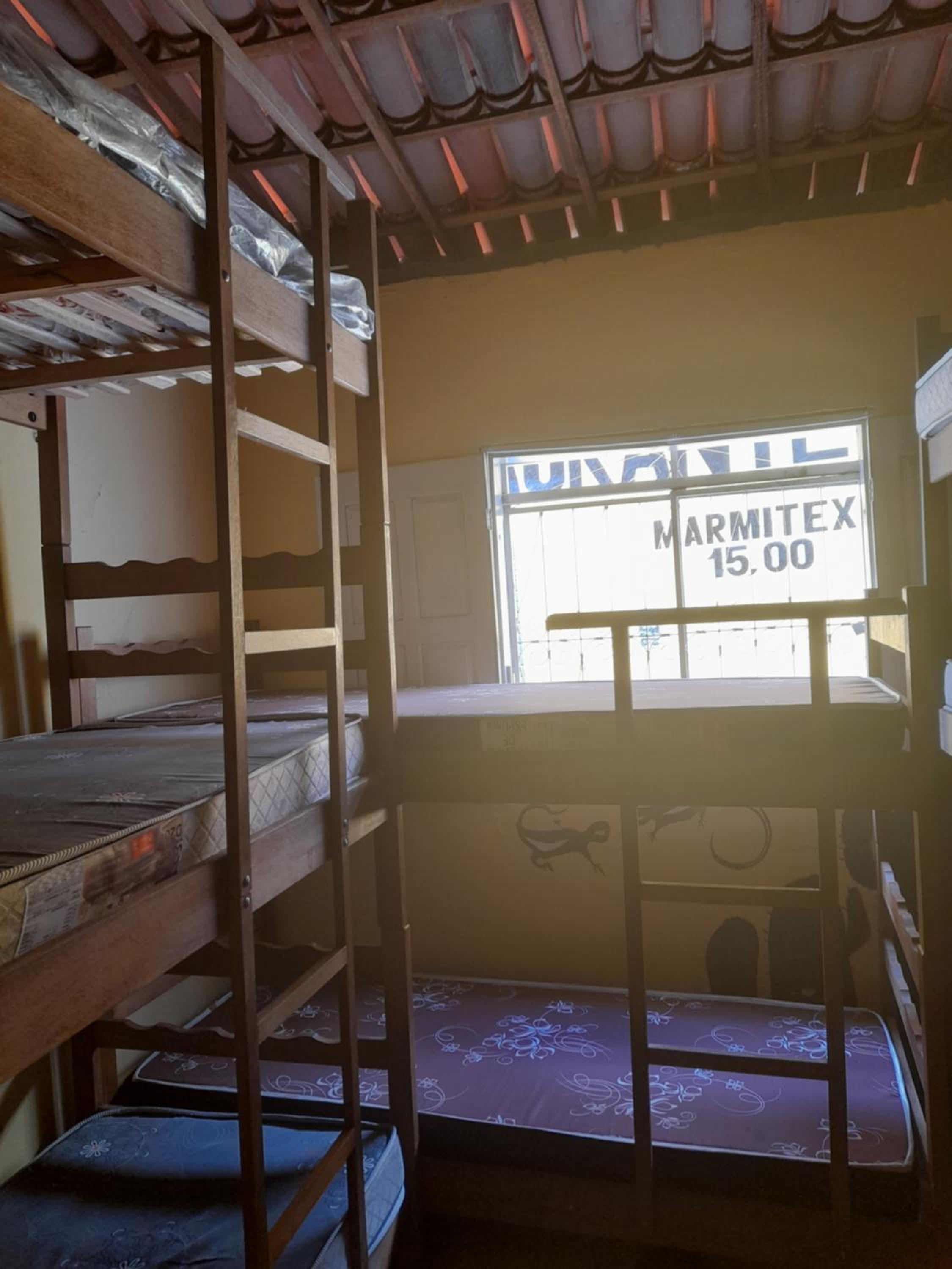 8-Bed Male Dormitory Room photo 3
