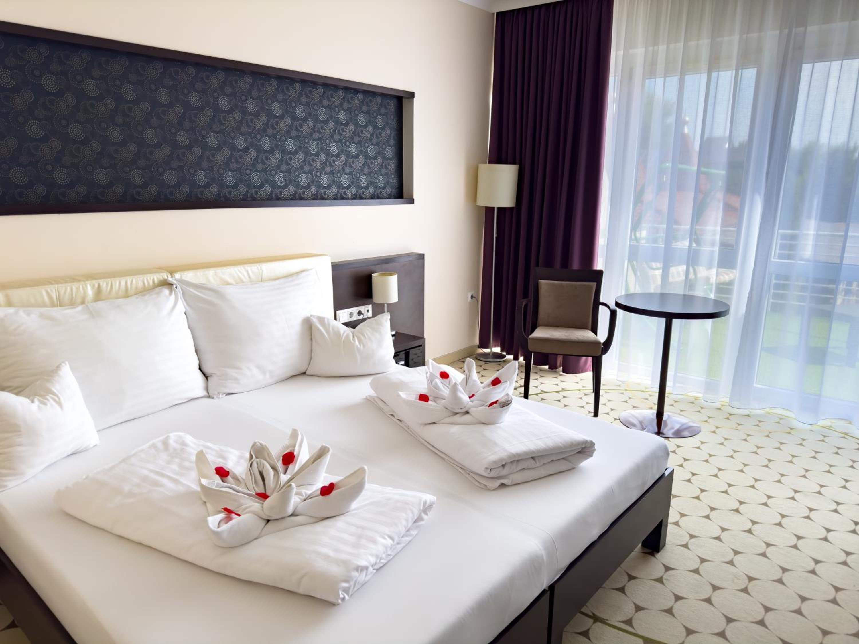 Standard Twin Room - Photo 1