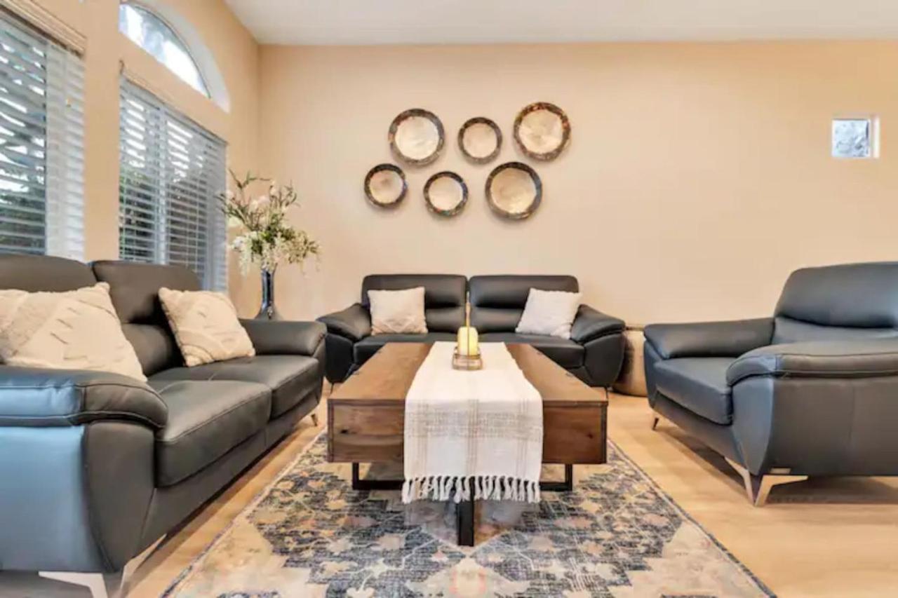 Three-Bedroom Vacation Home  photo 3