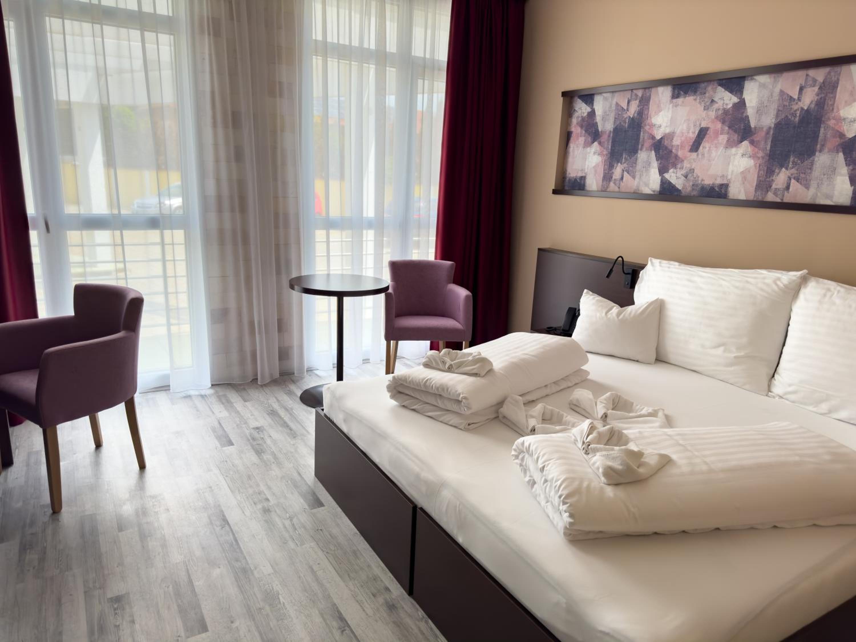 Economy Twin Room