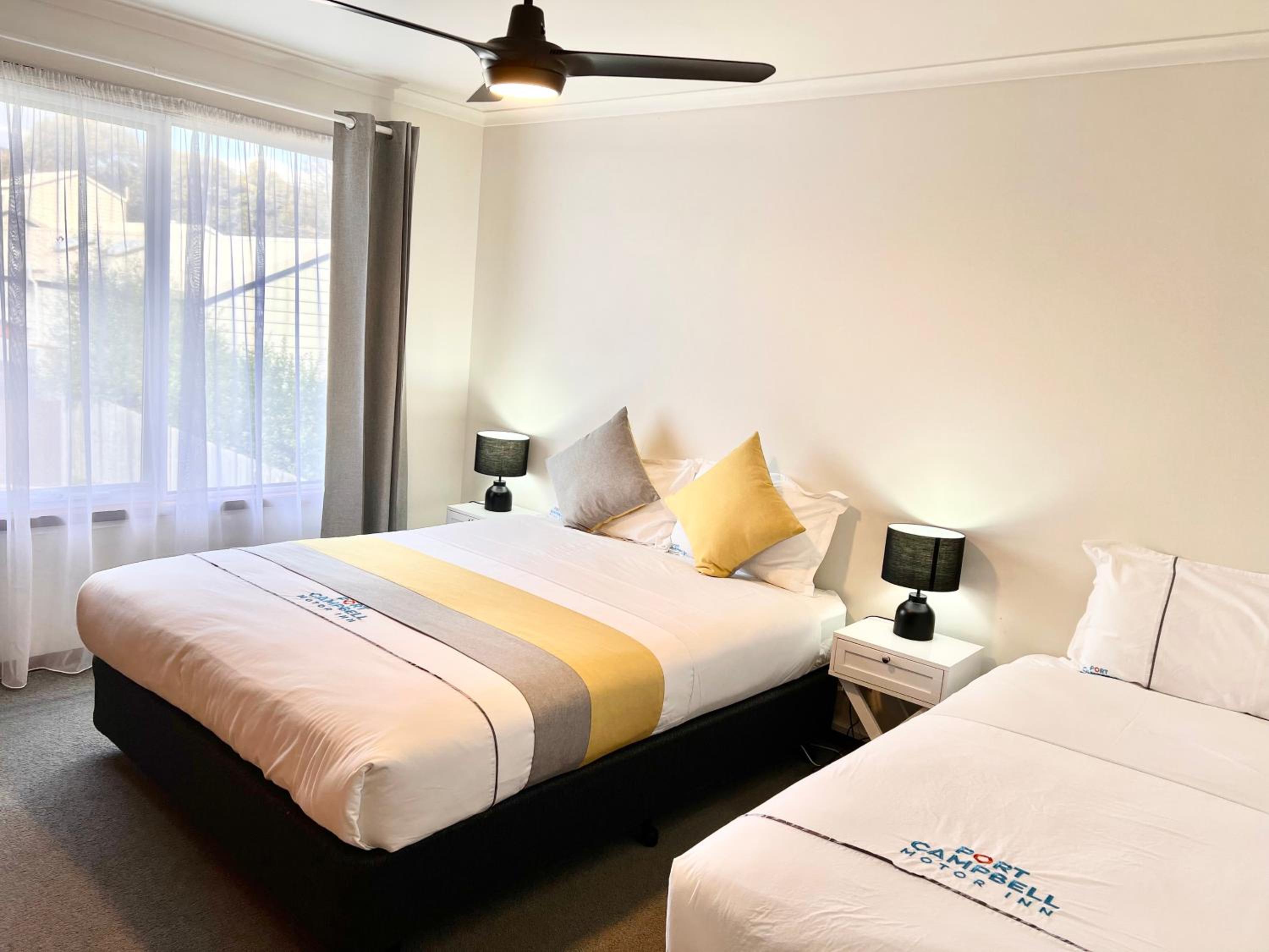 Two-Bedroom Apartment with Balcony - Photo 9