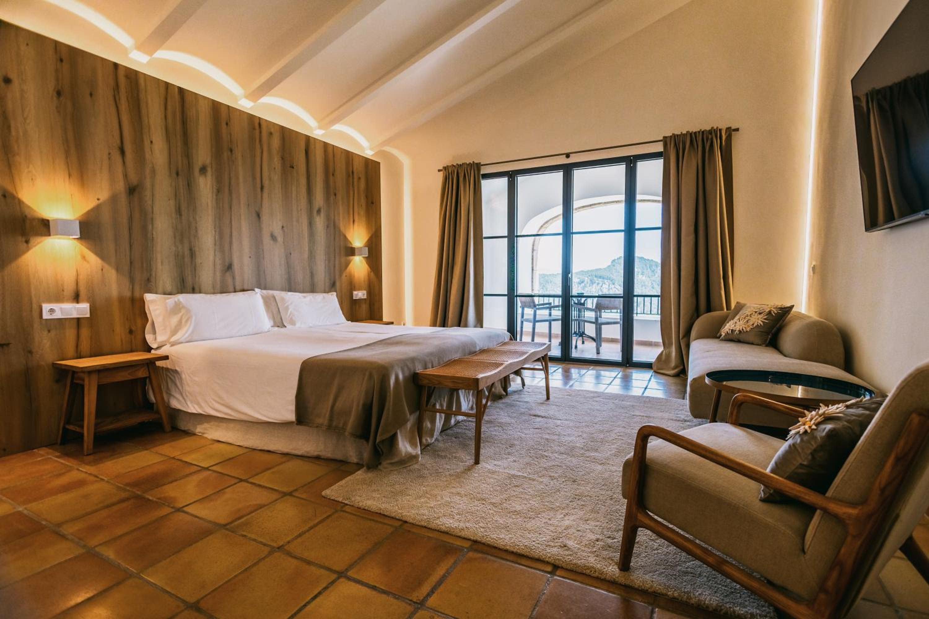 Junior Suite with Balcony