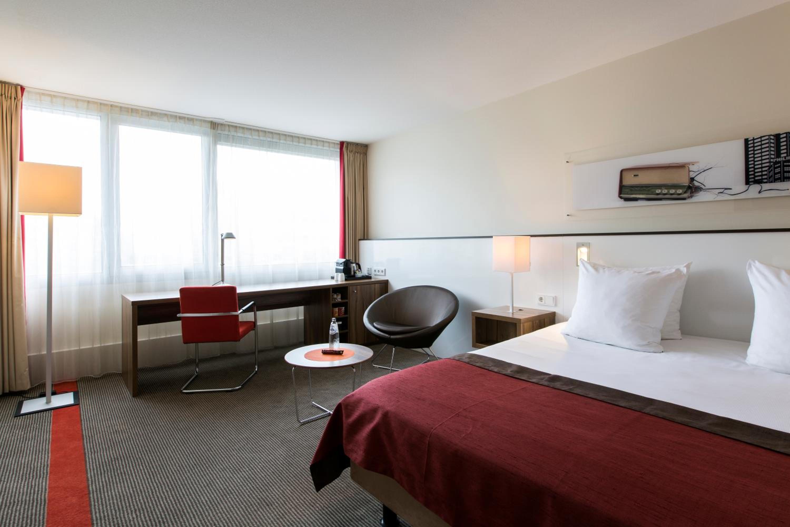 Standard Room - Photo 1