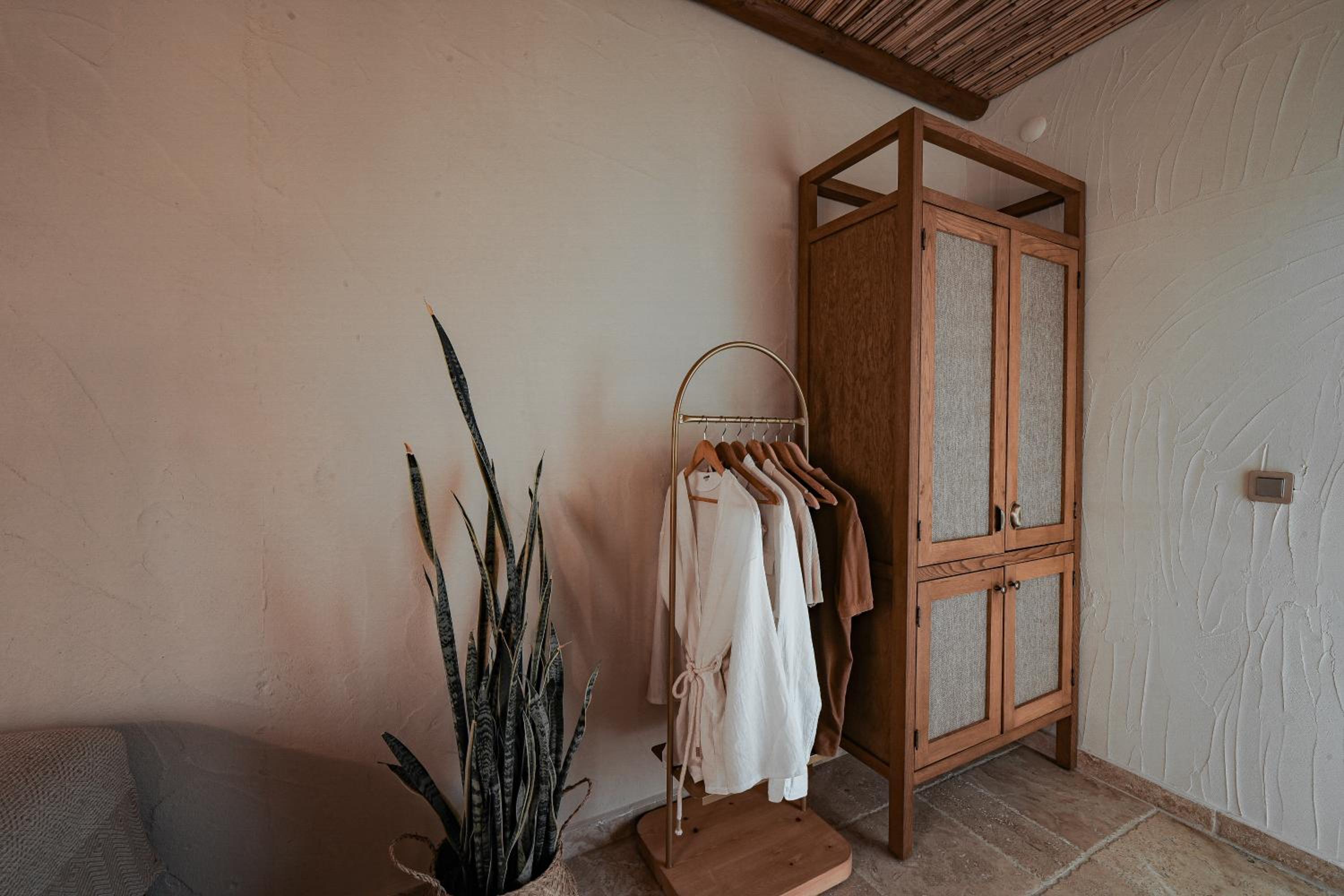 Standard Triple Room - Photo 5