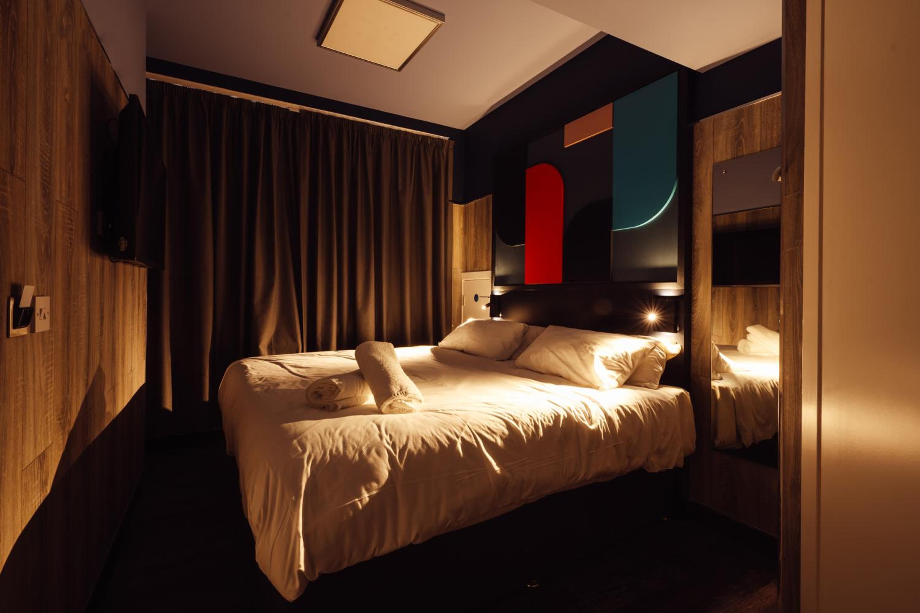 Standard Double Room - Photo 2
