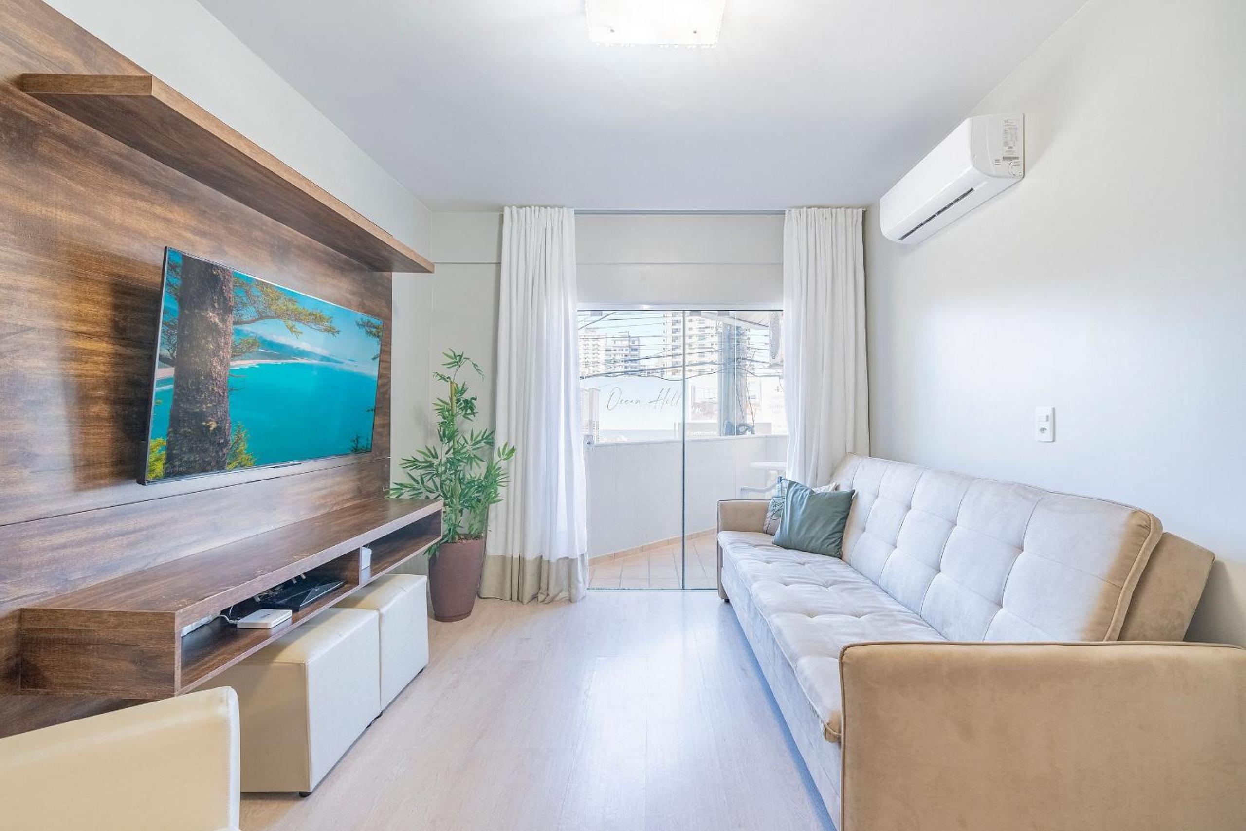Two-Bedroom Apartment With Balcony photo 1