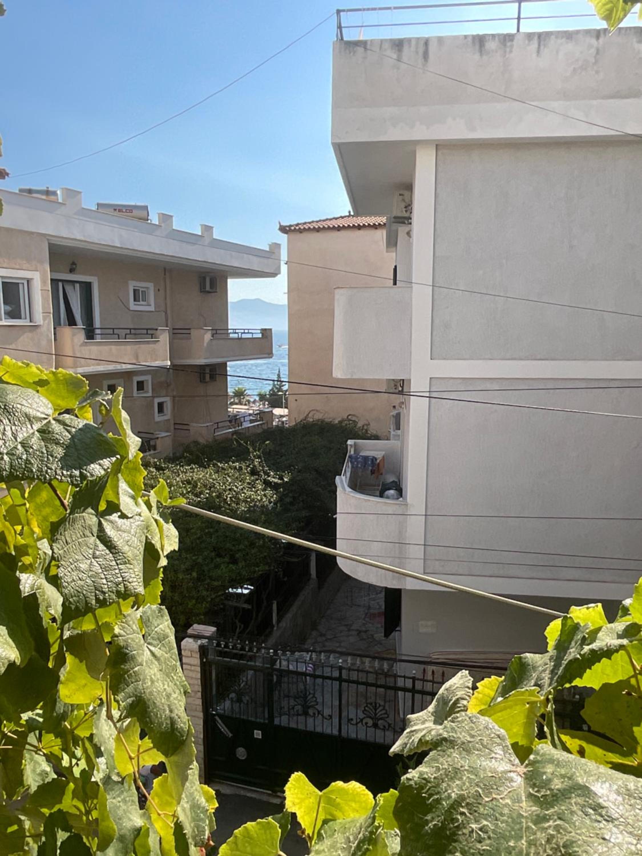 One-Bedroom Apartment with Sea View photo 2
