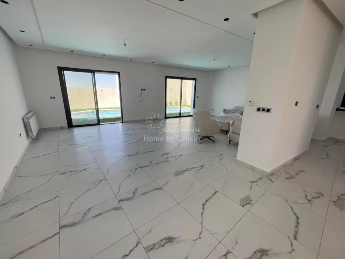 Deluxe Villa photo 2